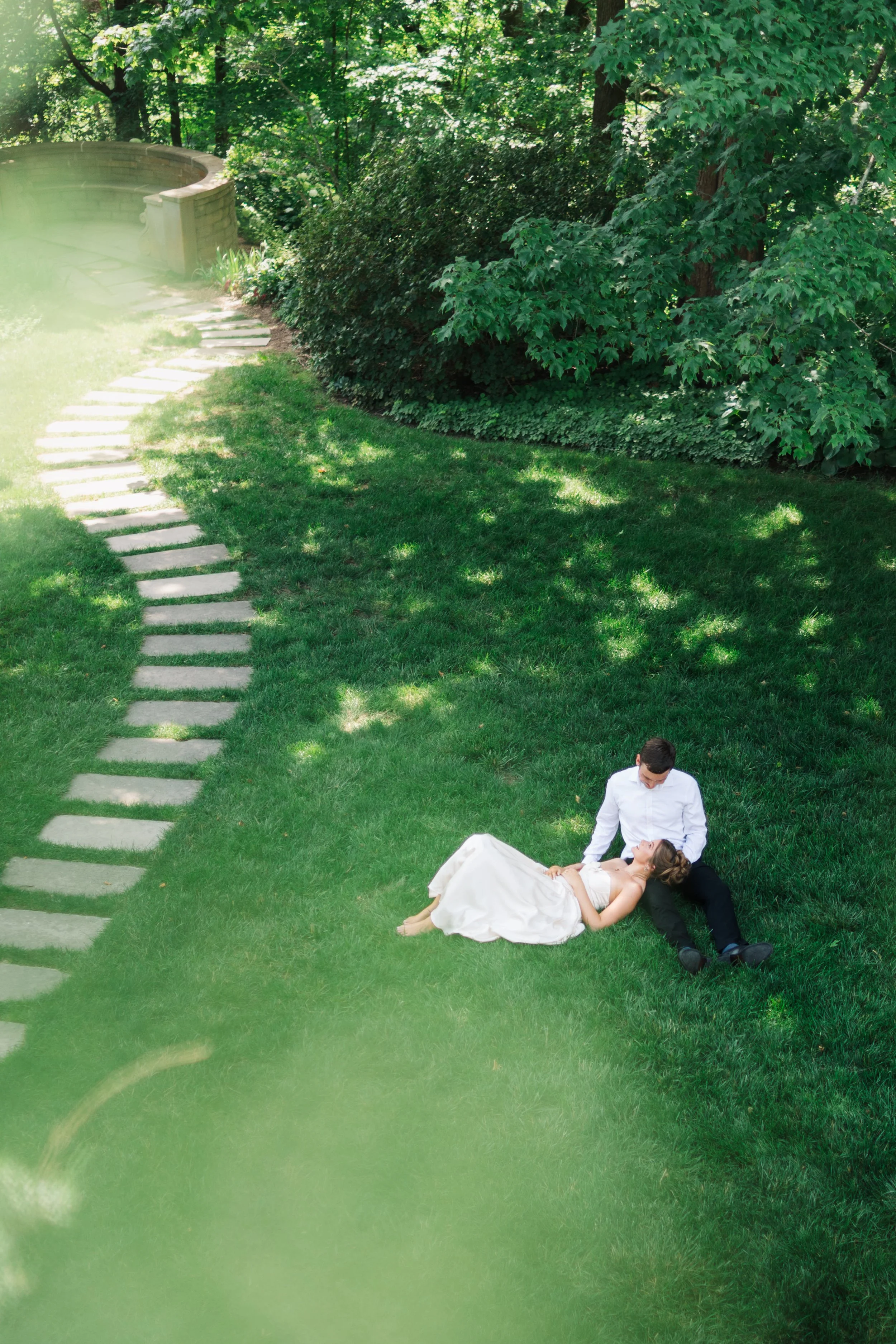 grandromantic-indianapolis-newfields-engagement-ew-e-11.jpg