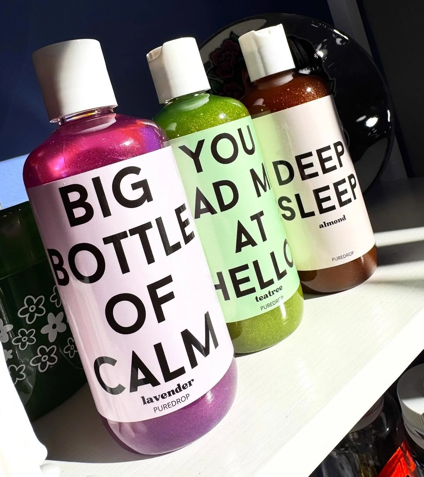 Cruelty free, natural ingredients, ✨sparkly✨ suds. 
@puredropusa New small brand body wash &amp; bath soaks at the shop this season. 

#moxiehv #hudsonvalley #hudsonvalleyny #smallbrand #independentbrand