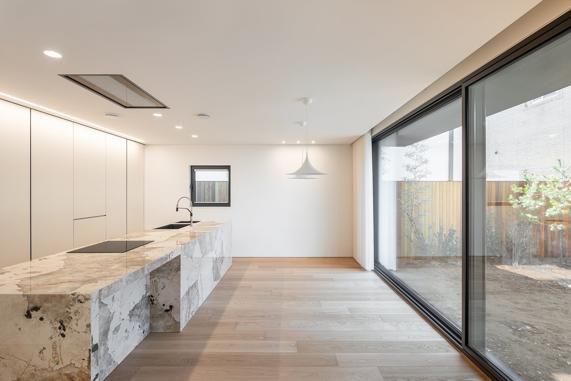 2102_EMA_JUNGBALSAN HOUSE_00007.jpg