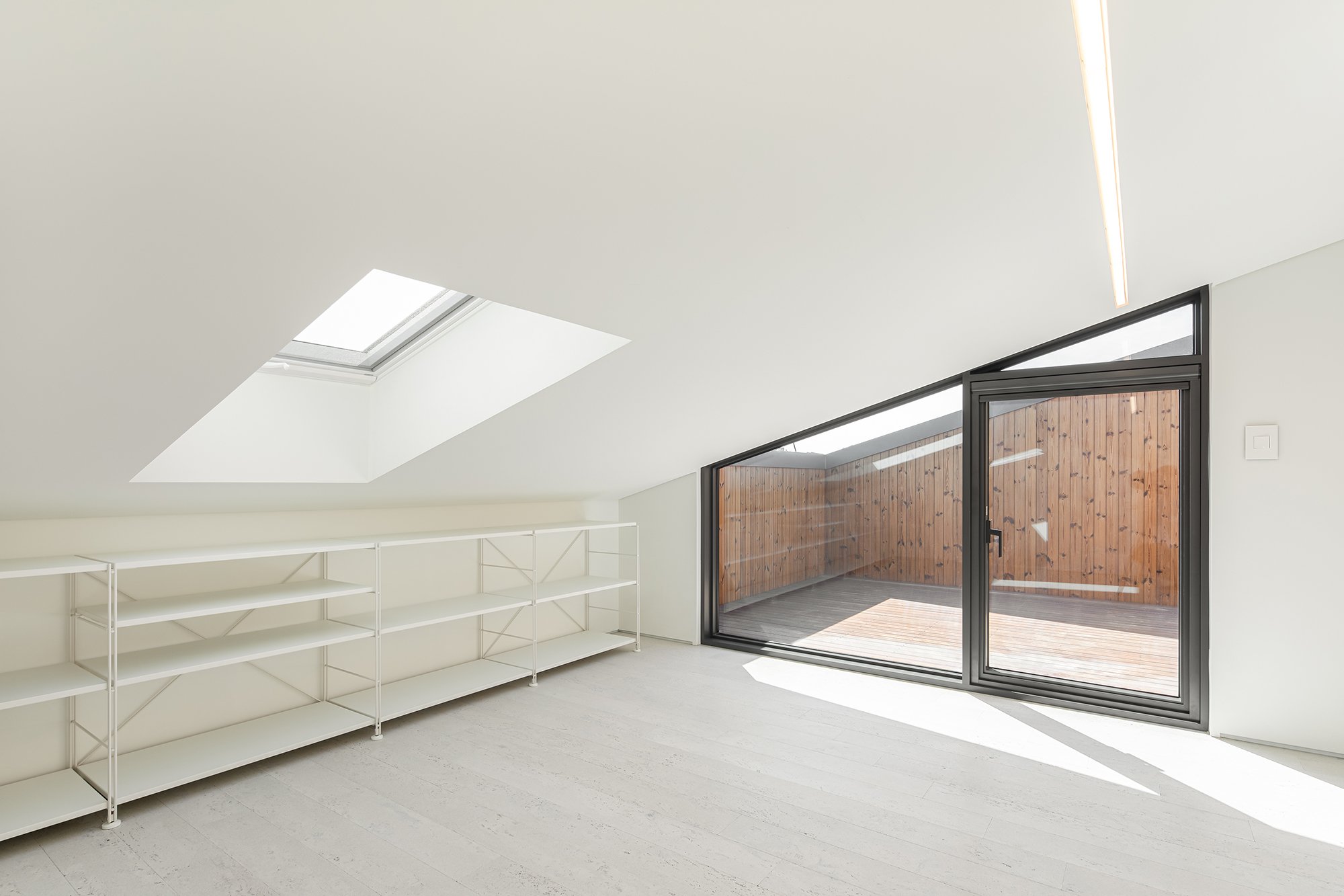 2102_EMA_JUNGBALSAN HOUSE_00015.jpg