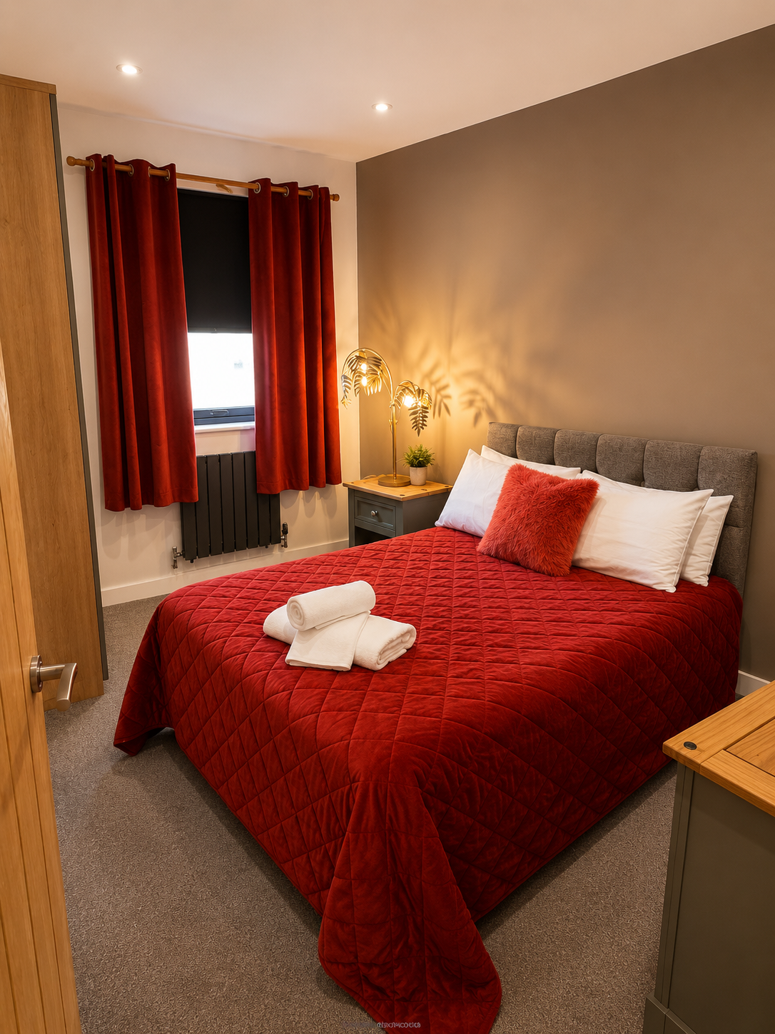 Cambridge Mews Apartment 6  (10).png