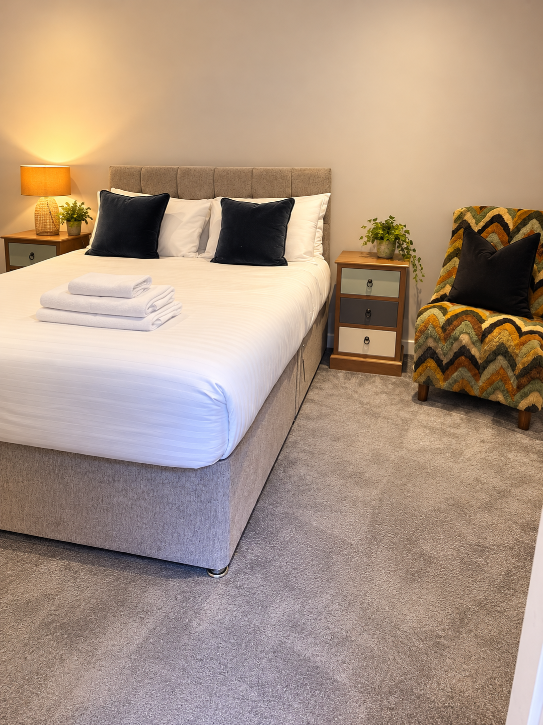 Cambridge Mews Apartment 9  (10).png