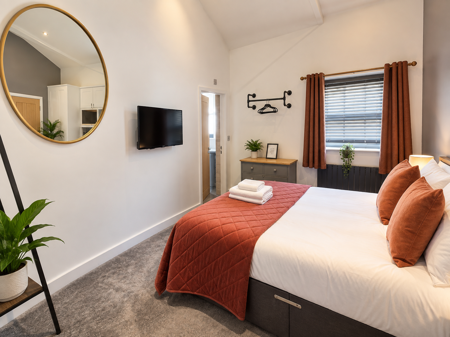 Cambridge Mews Apartment 8 (6).png
