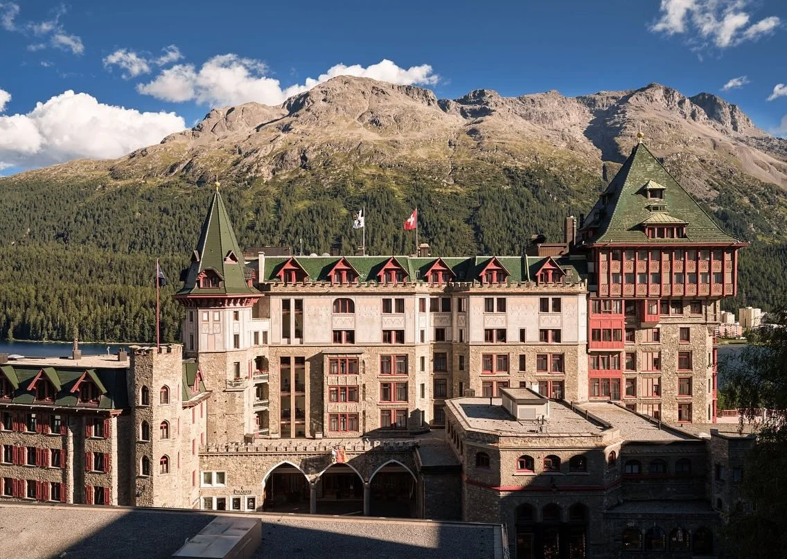 Step into a fairytale at Badrutt&rsquo;s Palace. 🏰

Nestled in the Swiss Alps, this iconic hotel blends timeless luxury with stunning mountain views. From exquisite dining to cozy spa retreats, every detail whispers elegance. Whether you&rsquo;re sk