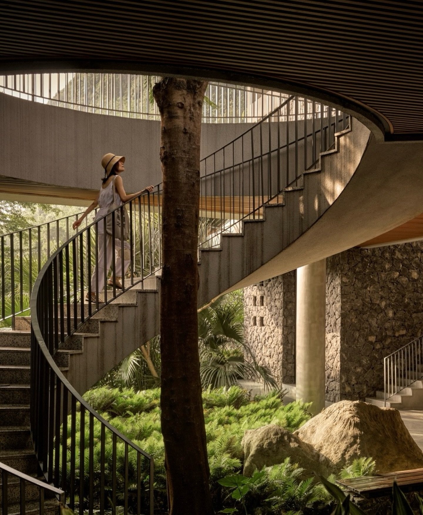 Sanctuary in stillness. 🌿

Contact us at enquiries@omniaexperiences.com to book your next trip.

Photos: @luxchongzuo 
______ ______ ______ ______

#luxchongzuo #luxchongzuohotel #chinatravels #luxurychina #luxurytravel