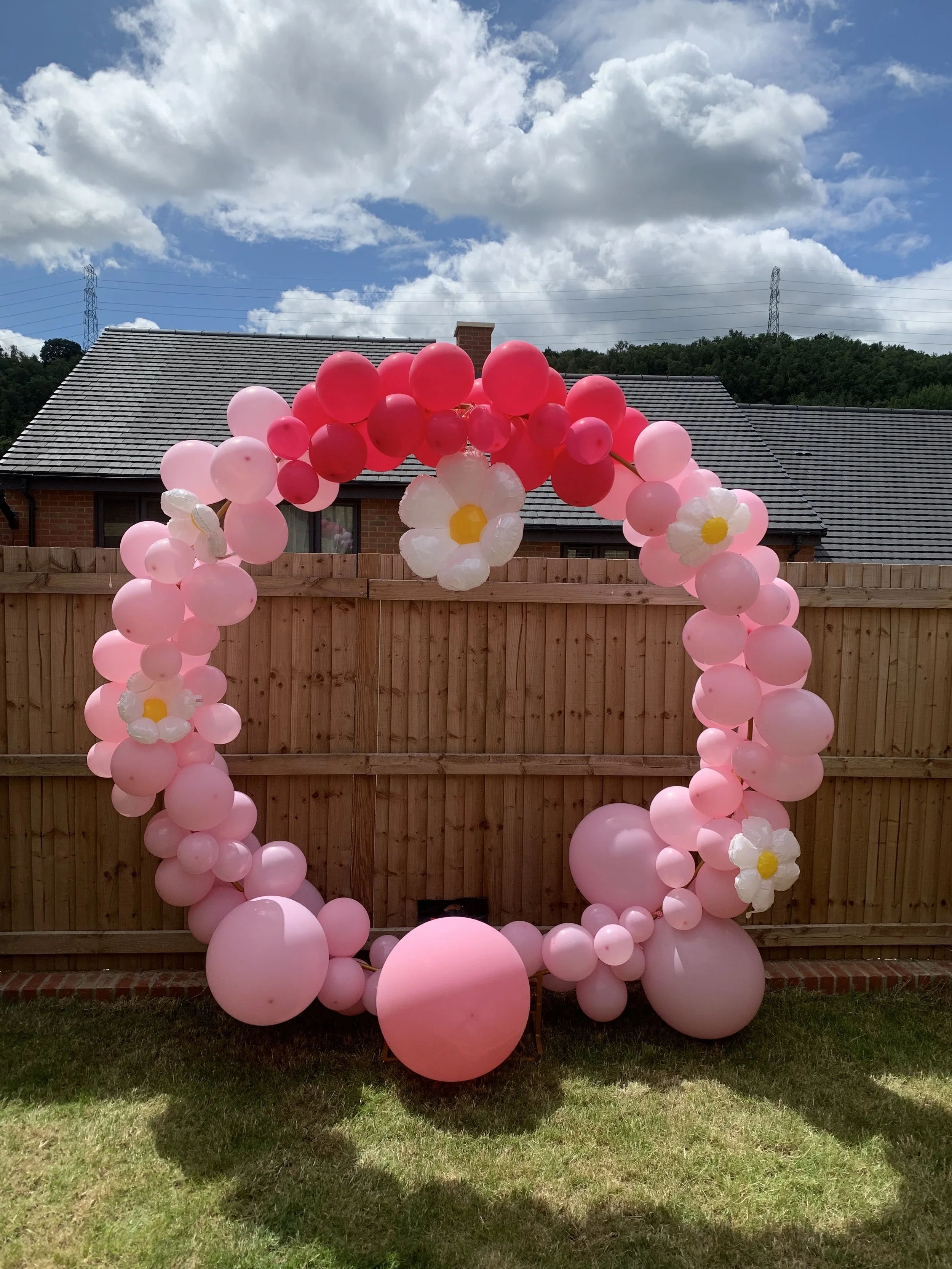 Velvet-Rose-Events-Summer-Birthday-Party-Balloons.jpg