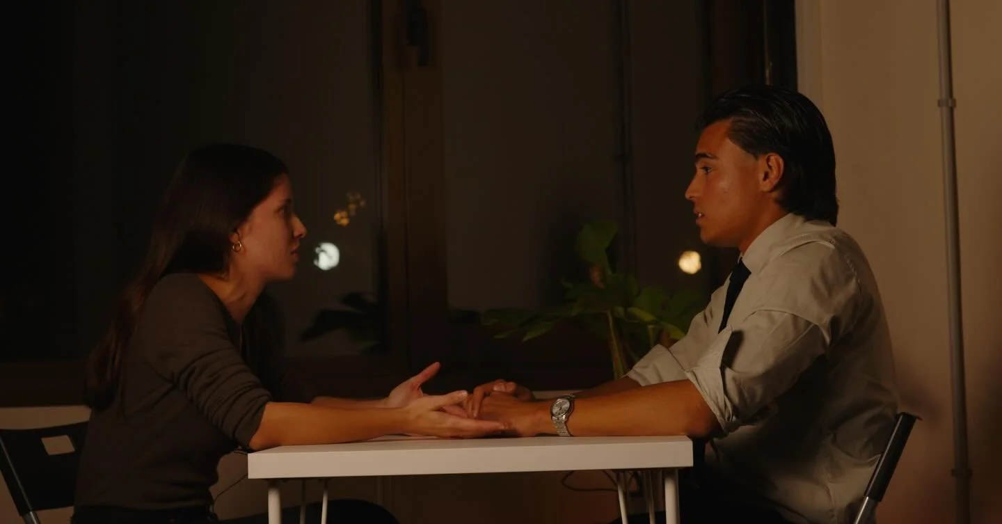 ✨ Interpretaci&oacute;n frente a c&aacute;mara &mdash; La La Land

Hoy trabajamos una de las escenas m&aacute;s intensas entre Mia y Sebastian, ese momento donde el sue&ntilde;o, el amor y la frustraci&oacute;n chocan de frente.

Alumnxs @aamycorrea 