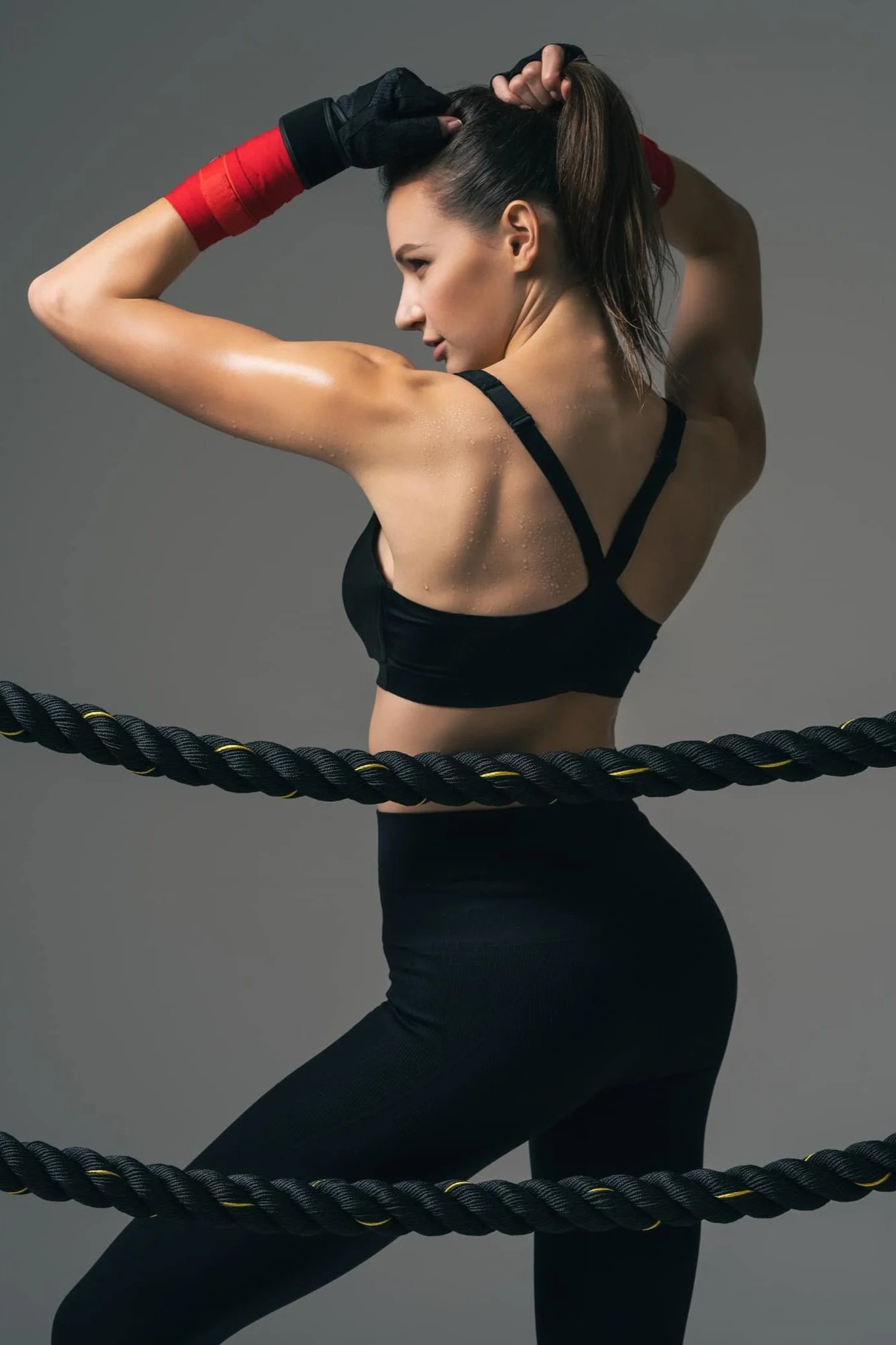 Fitness-girl-boxing-studio-cyclorama2.jpg