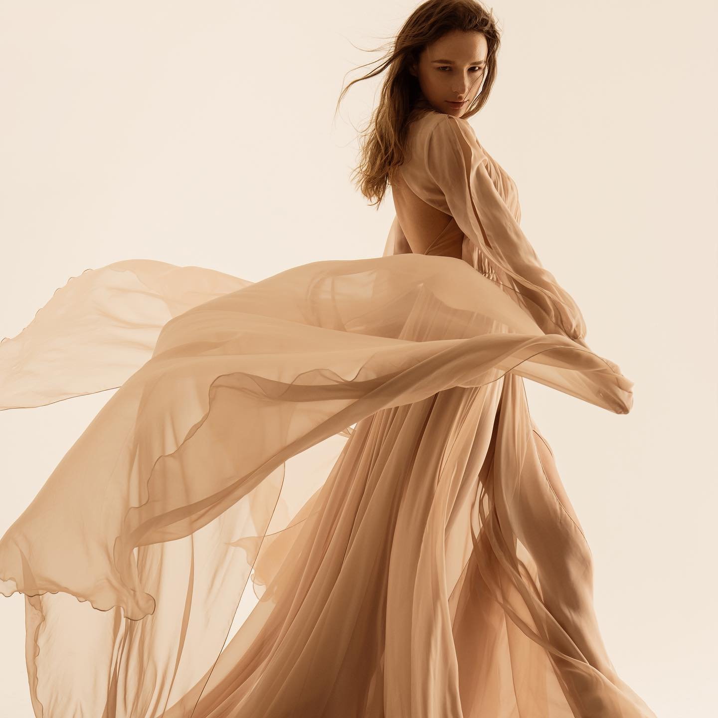 華麗晚裝特輯 - 專業影樓製作, Glamorous evening dress feature - Pro studio production