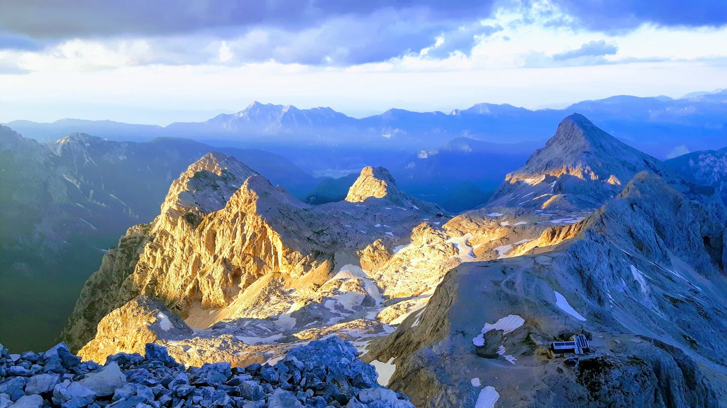 mountaineering39 (1).jpg