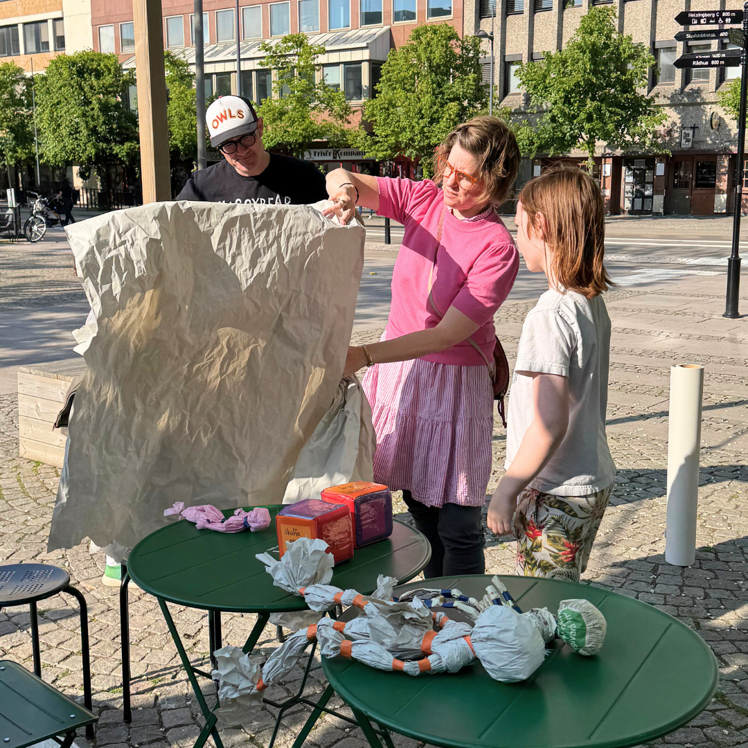 About Laura Geiger | Relational Praxis, Deep Puppetry™, and Collective ...