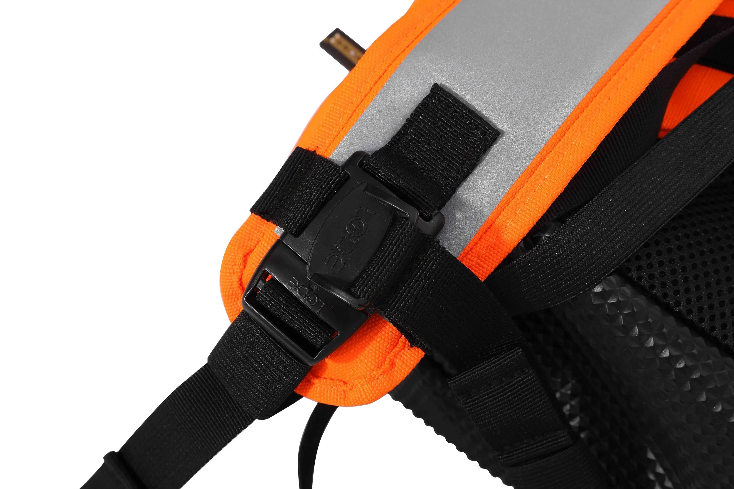 Close up image of LODE Rip-Clip Hi-vis OTS-05 patented release clip