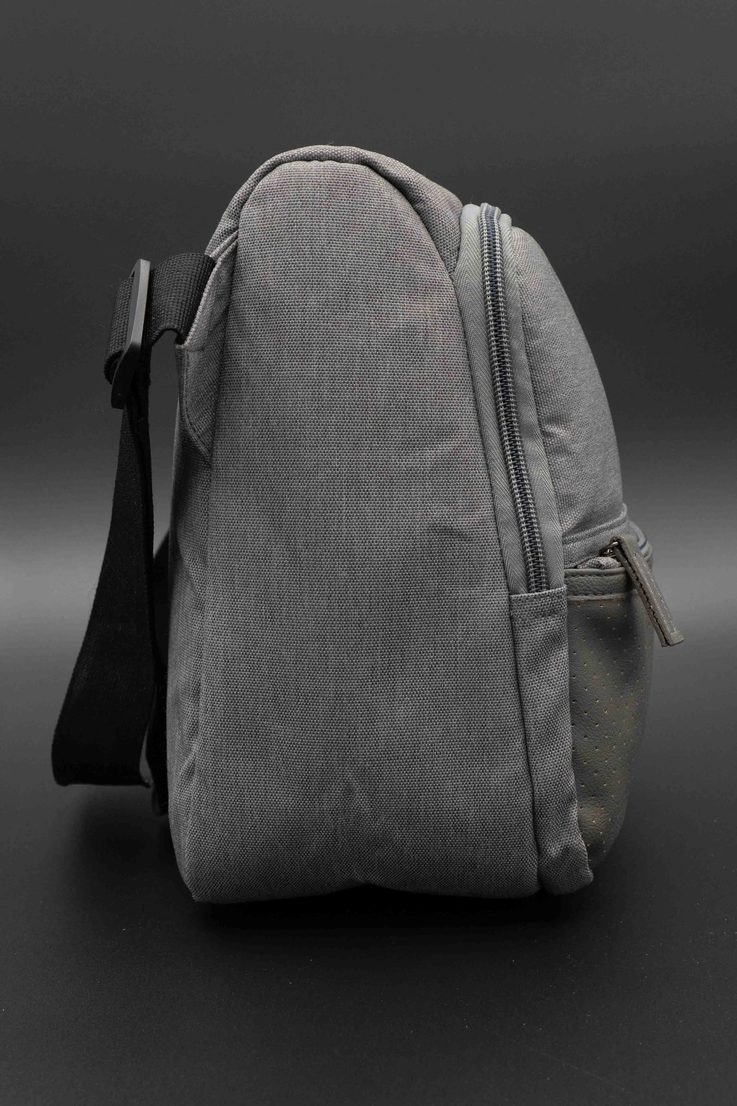 LODE_work_industrial_performance_quality_textile_goods21.jpg
