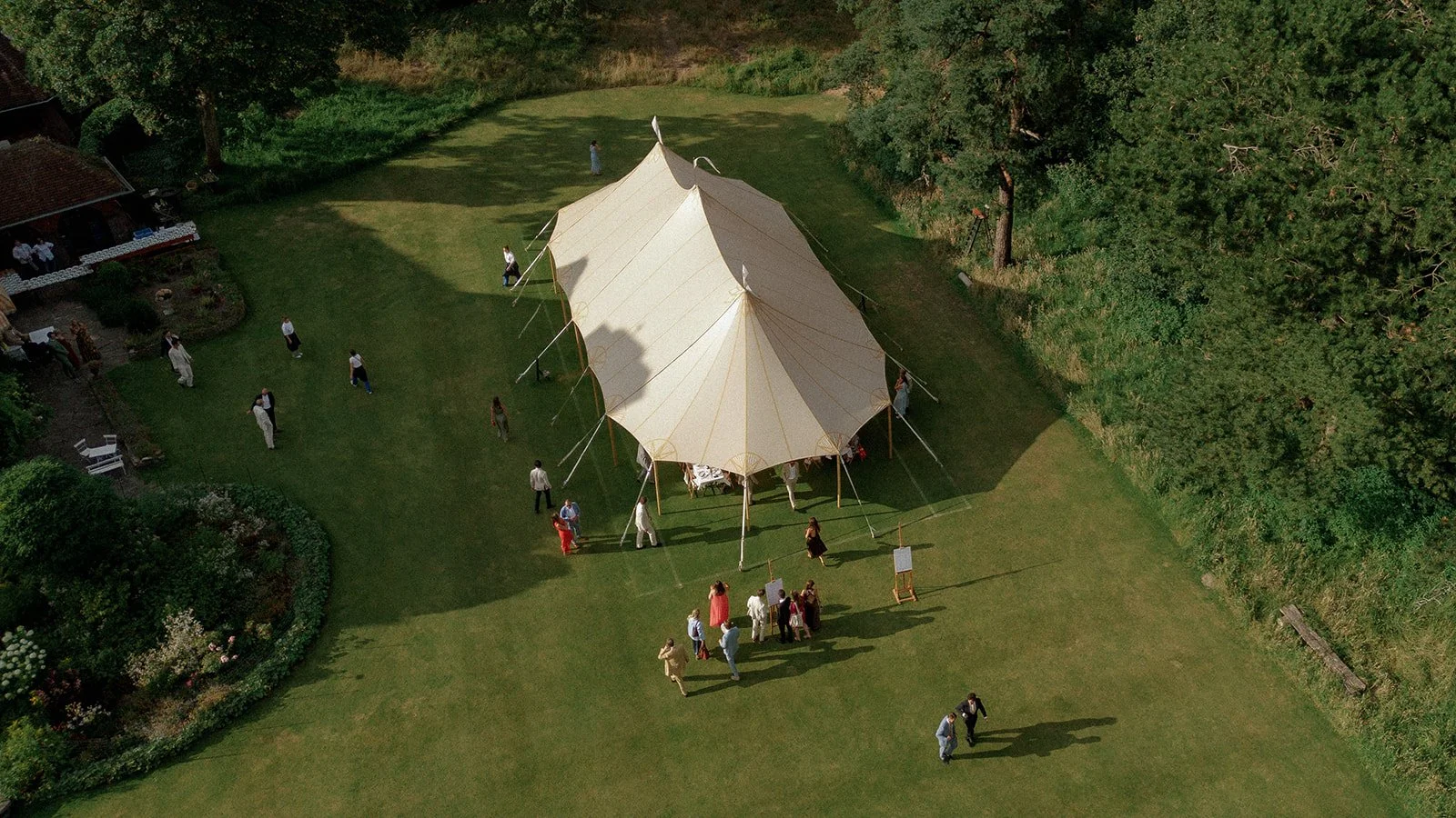 MalouVonBaumhauer - Wedding W_Z drone-1.jpg