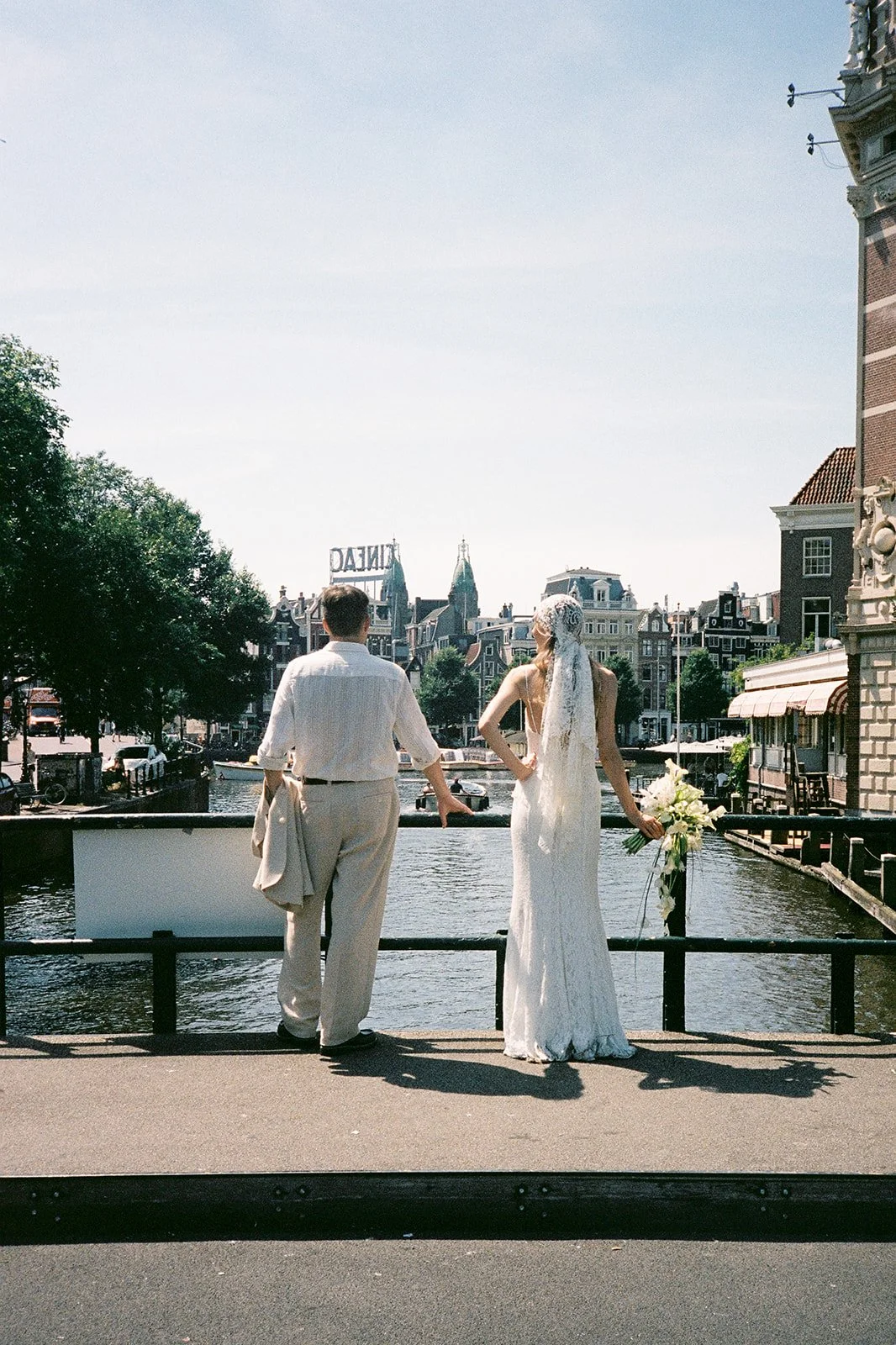 MalouVonBaumhauer - wedding A_E analog-23.jpg