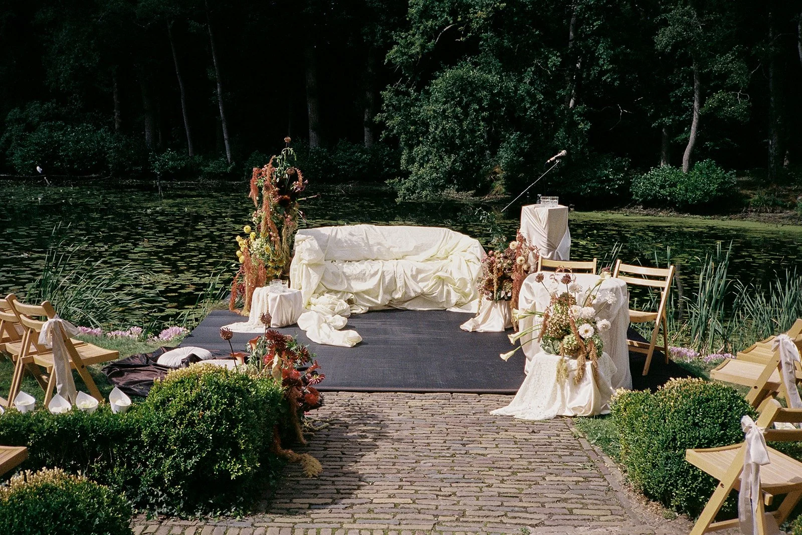 MalouVonBaumhauer - Wedding K_B analoog -48.jpg