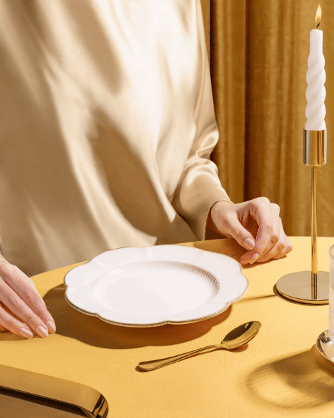 LM_March social_Golden Blonde.gif