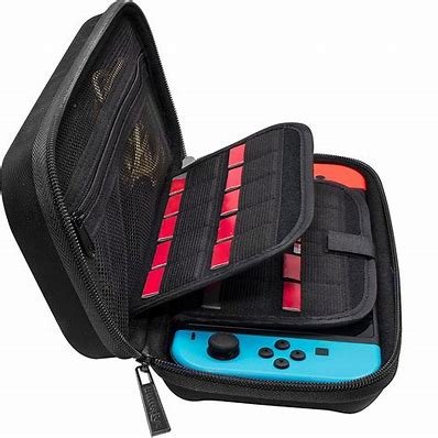 NINTENDO SWITCH CASE & GAMES