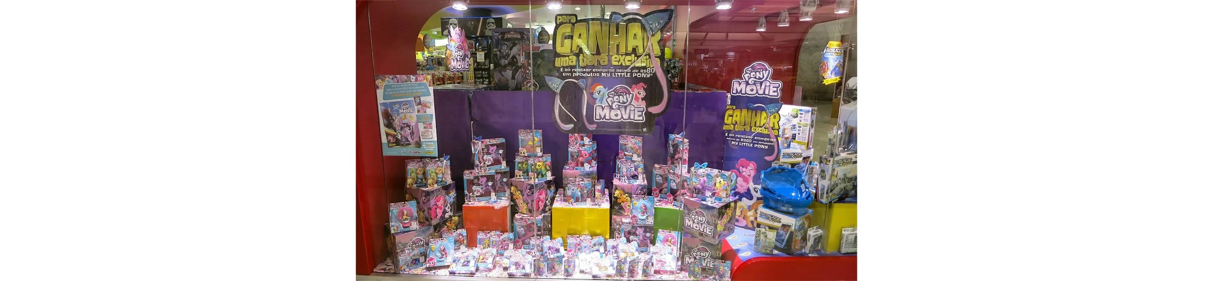 Merchandising - ID2 - 013.jpg