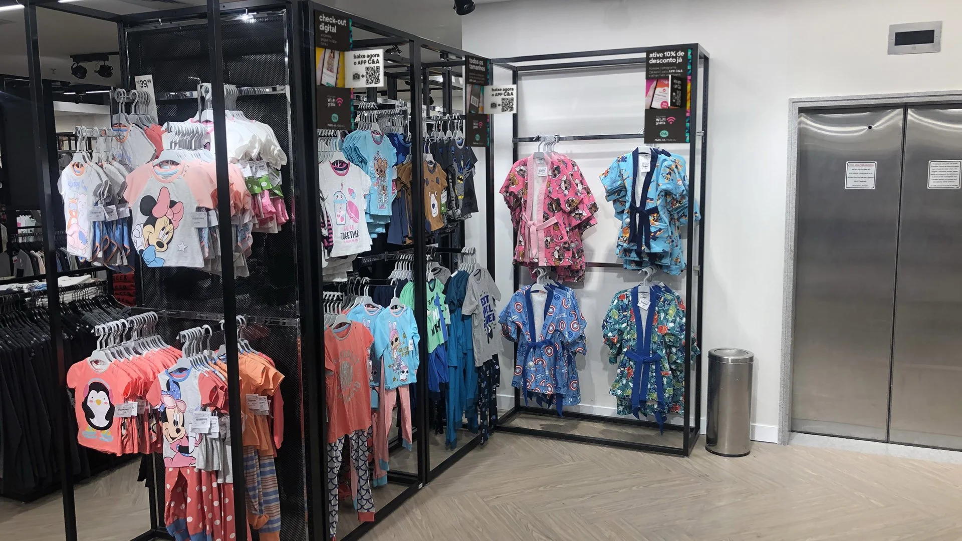 gondola inserção.jpg