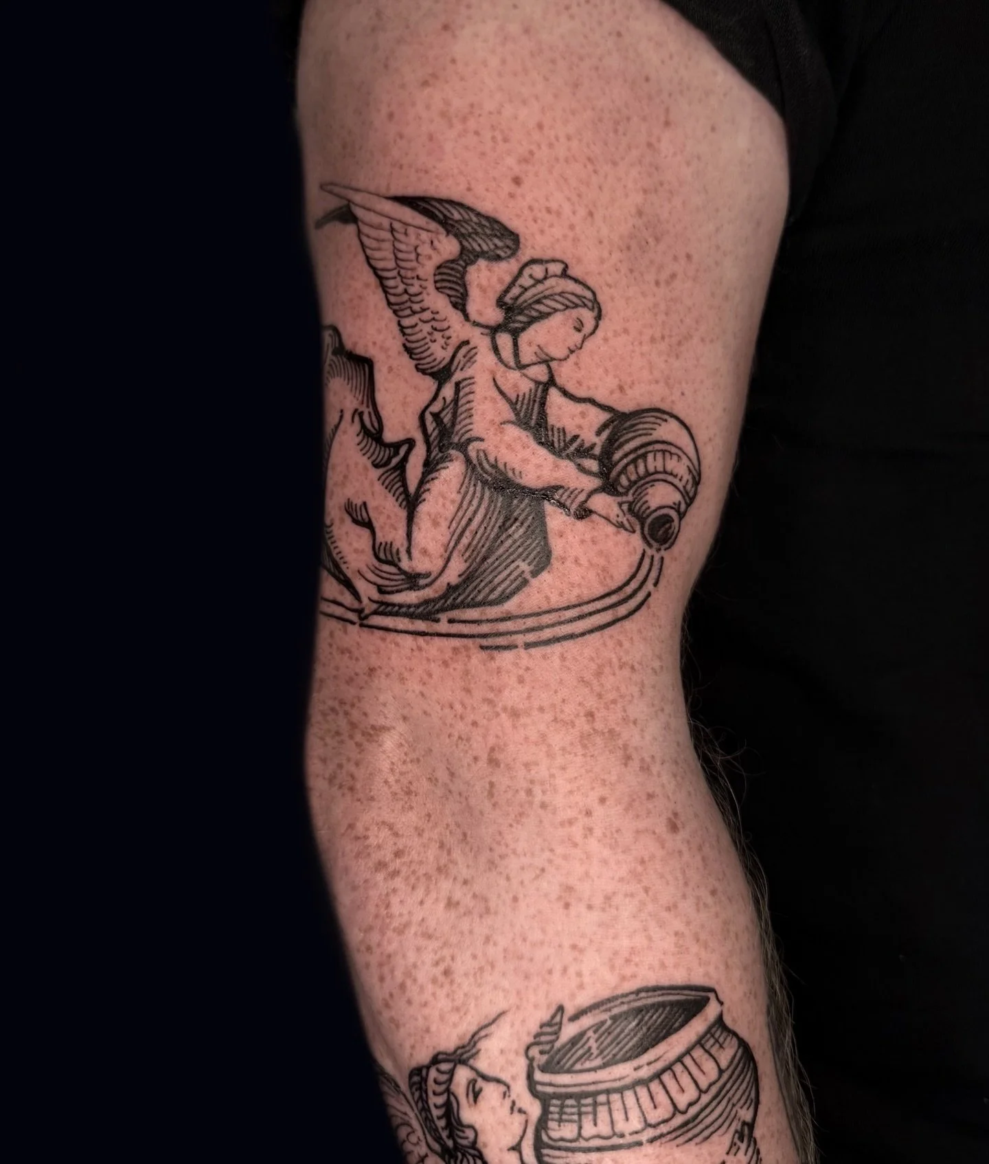 Angels &amp; Pots 🏺 
.
.
.
#woodcut#etching#tattoos#london#angels