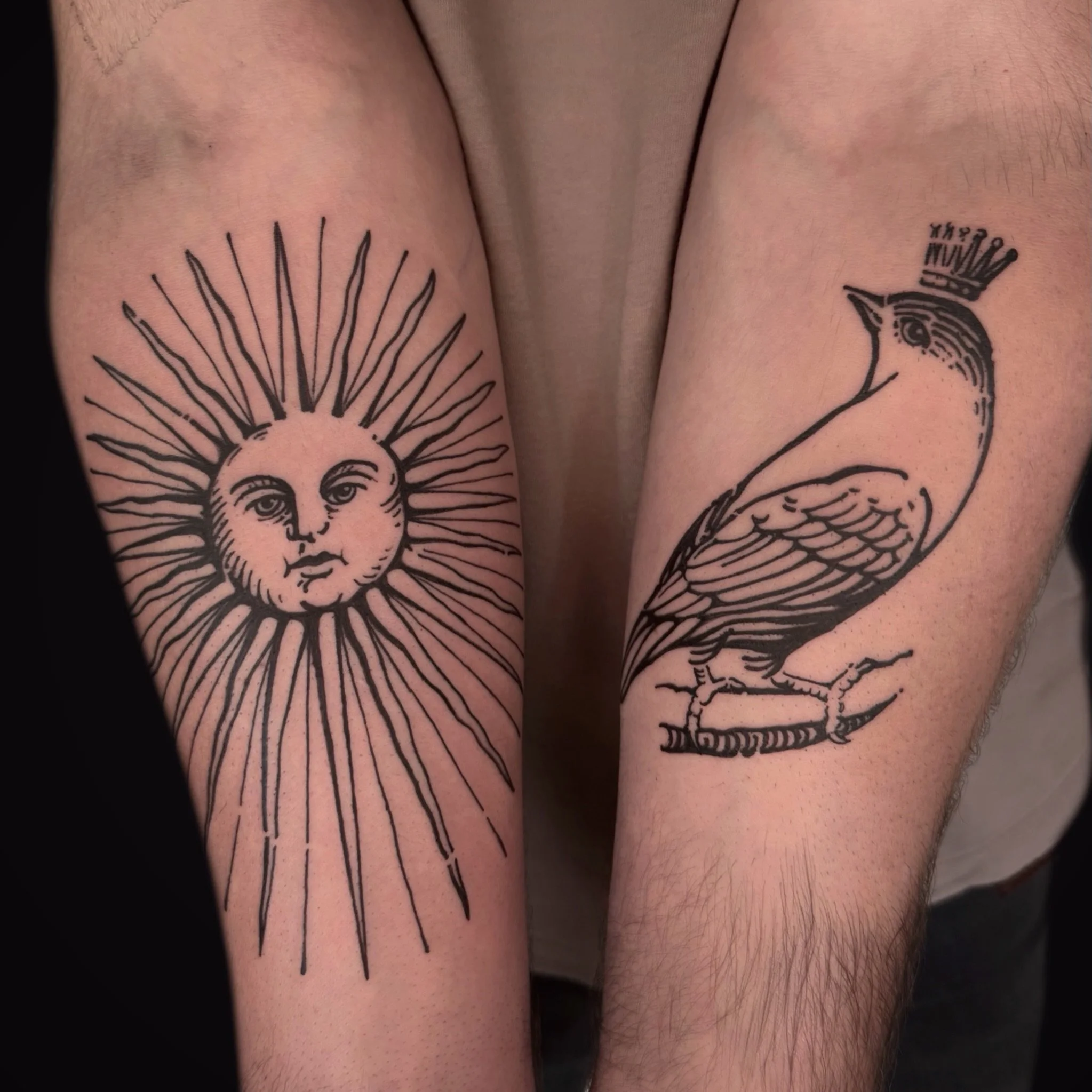 🔹 Hand/Palm Size Tattoo:

	&bull;	Price: &pound;250/300 for one 

	&bull;	Price for Two: &pound;350/450

🔹 Full Day Session:

	&bull;	Price: &pound;700/800

For bookings and enquiries DM or Email 📧 
Davidetrifoni86@gmail.com

@parliamenttattoo 
.

