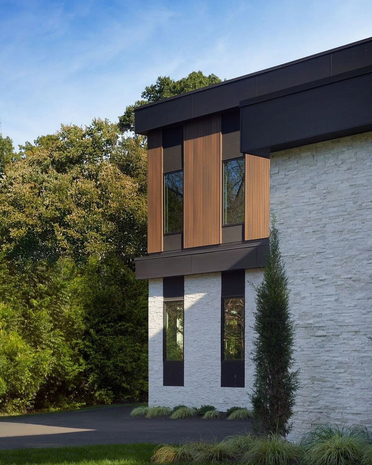 Where clean lines meet bold contrasts. Crafting homes that stop you in your tracks. ⚡️

&bull; &bull; &bull; &bull; &bull; &bull; &bull; &bull; &bull; &bull; &bull; &bull; &bull; &bull; &bull;

#designforward #architecturaldesign #modernhome #uniqued