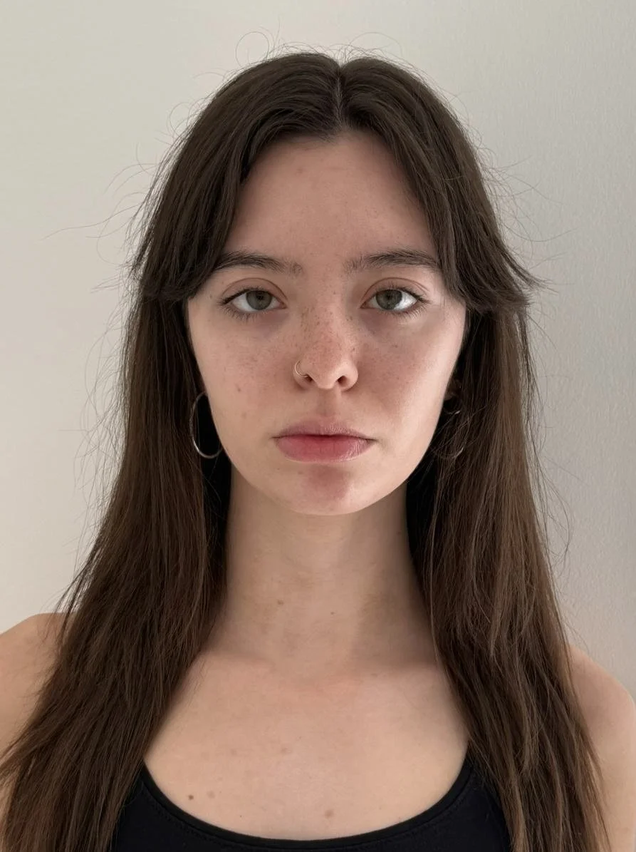 Sara (5'7)