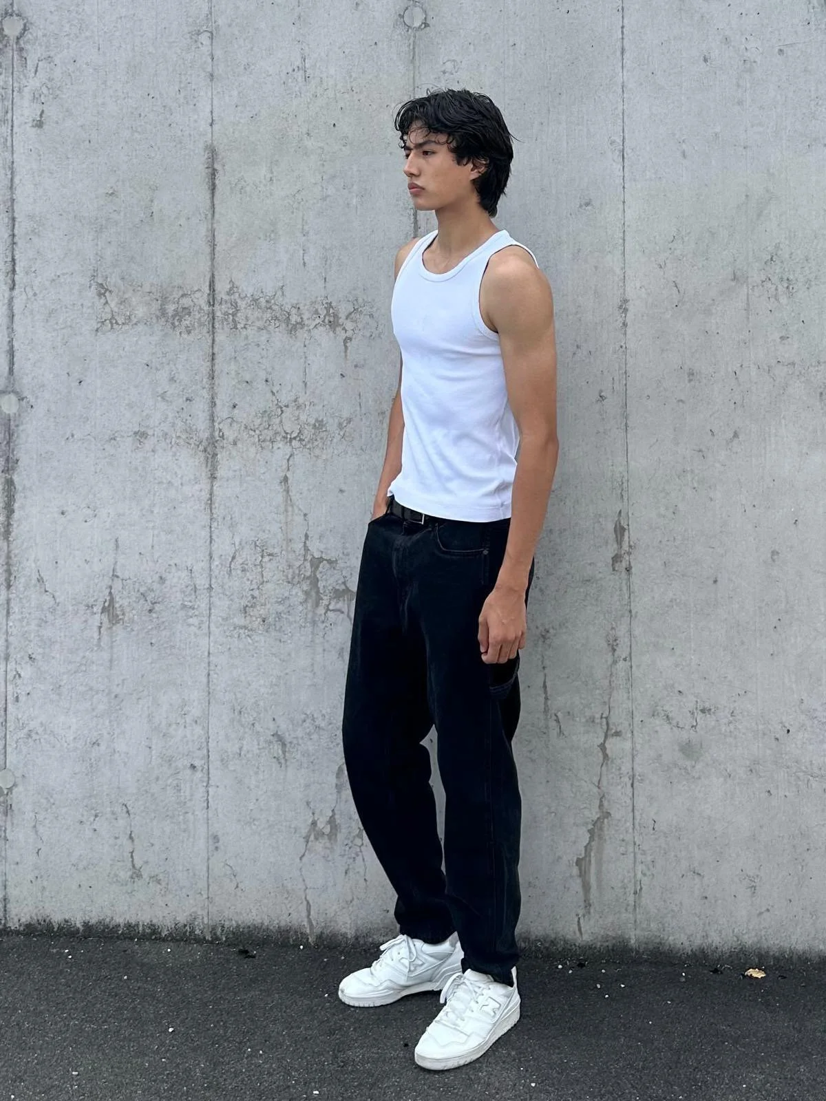 Simon Full Length.JPG