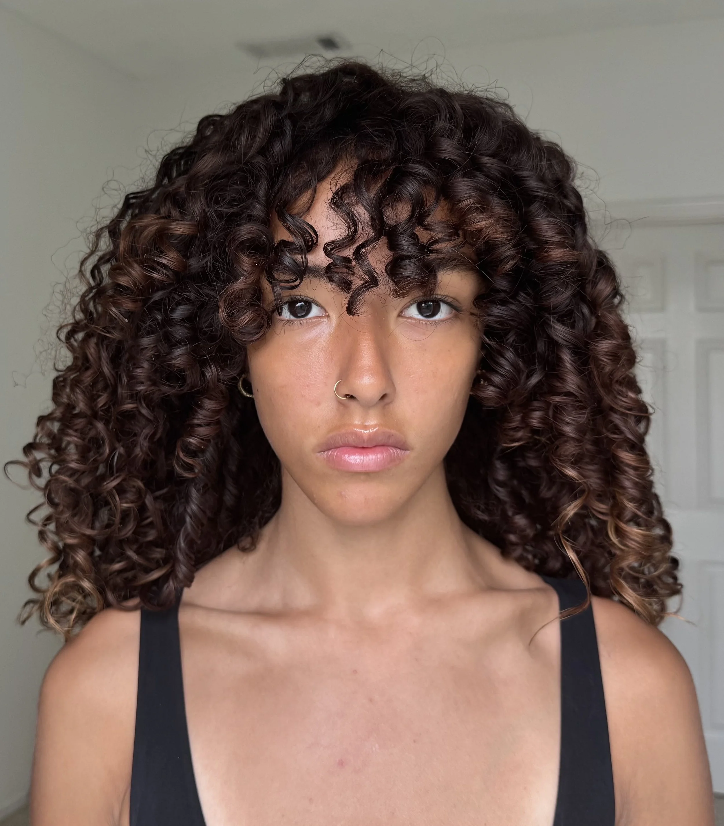 Nisrine (5'6)