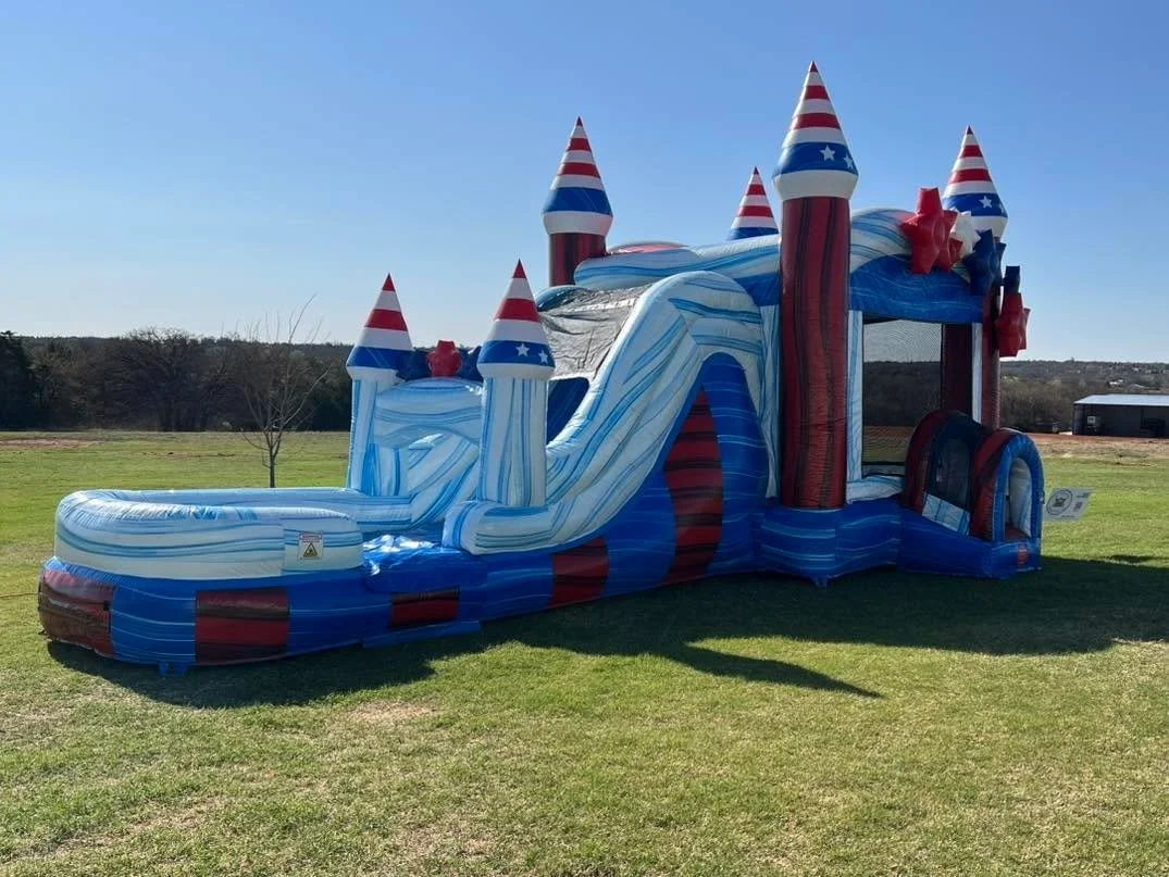 Another birthday, another day of FUN with our ⭐🇺🇸 Stars &amp; Stripes 🇺🇸⭐

One of our most popular for a reason: plenty of space, big energy, and nonstop smiles 🙌

This one never disappoints 🎉

👉 www.theinflatableplaygroundco.com
📞 405.509.41