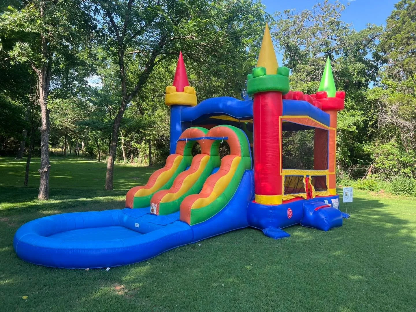 A beautiful day for a buncha bounce houses! We&rsquo;re out and about this weekend all over Guthrie, Luther and Perkins delivering FUN! 🤩🎉

Add your name to our list and reserve a coming date, we wanna bring the fun to you too!!

Www.theinflatablep
