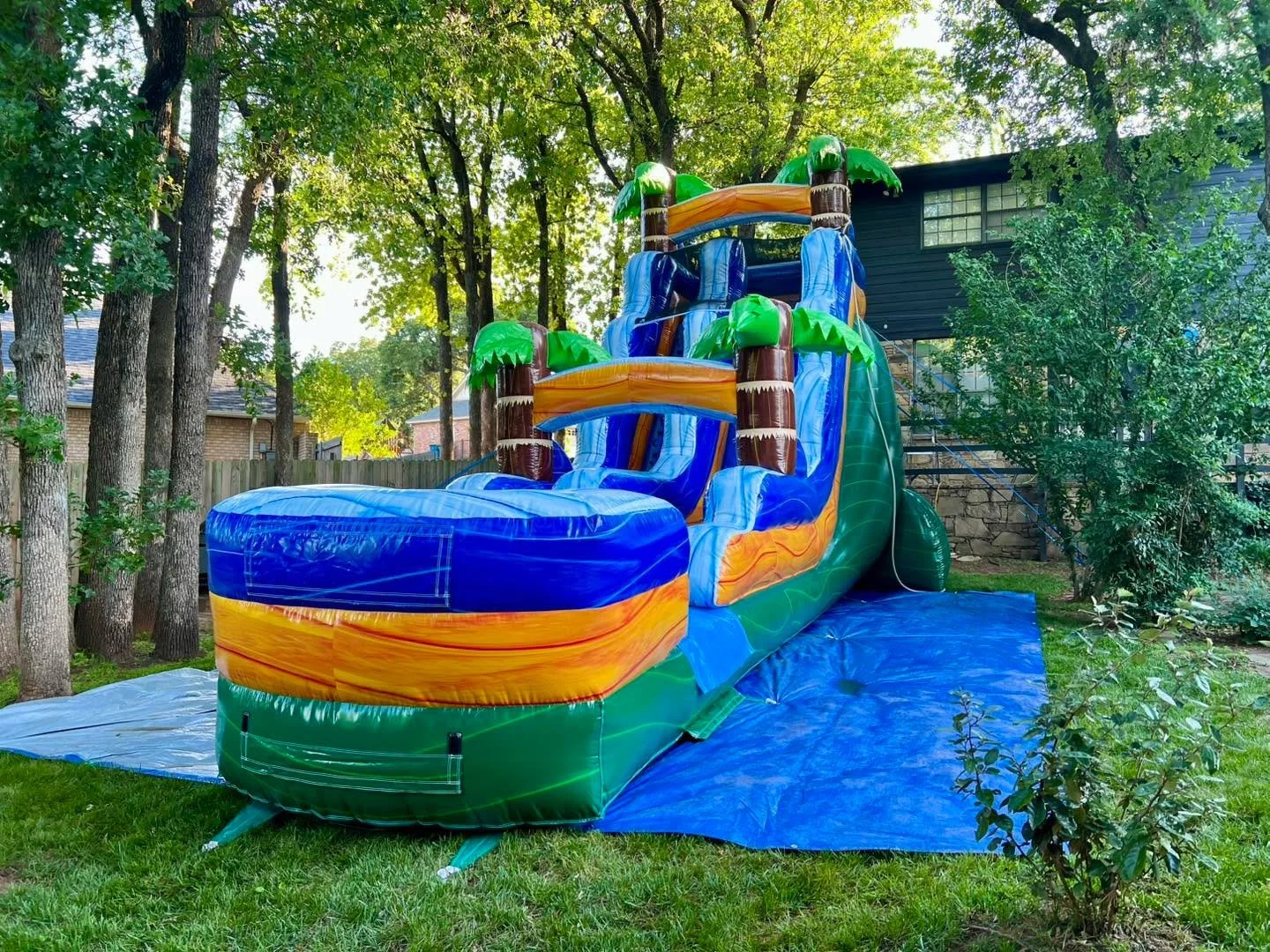 🌊 Making BIG splashes all summer long! 💦

Our 18&rsquo; Tsunami Slide has officially hit the season running, and it&rsquo;s easy to see why. With its towering height, tropical theme, and refreshing splash landing, it&rsquo;s quickly becoming a summ