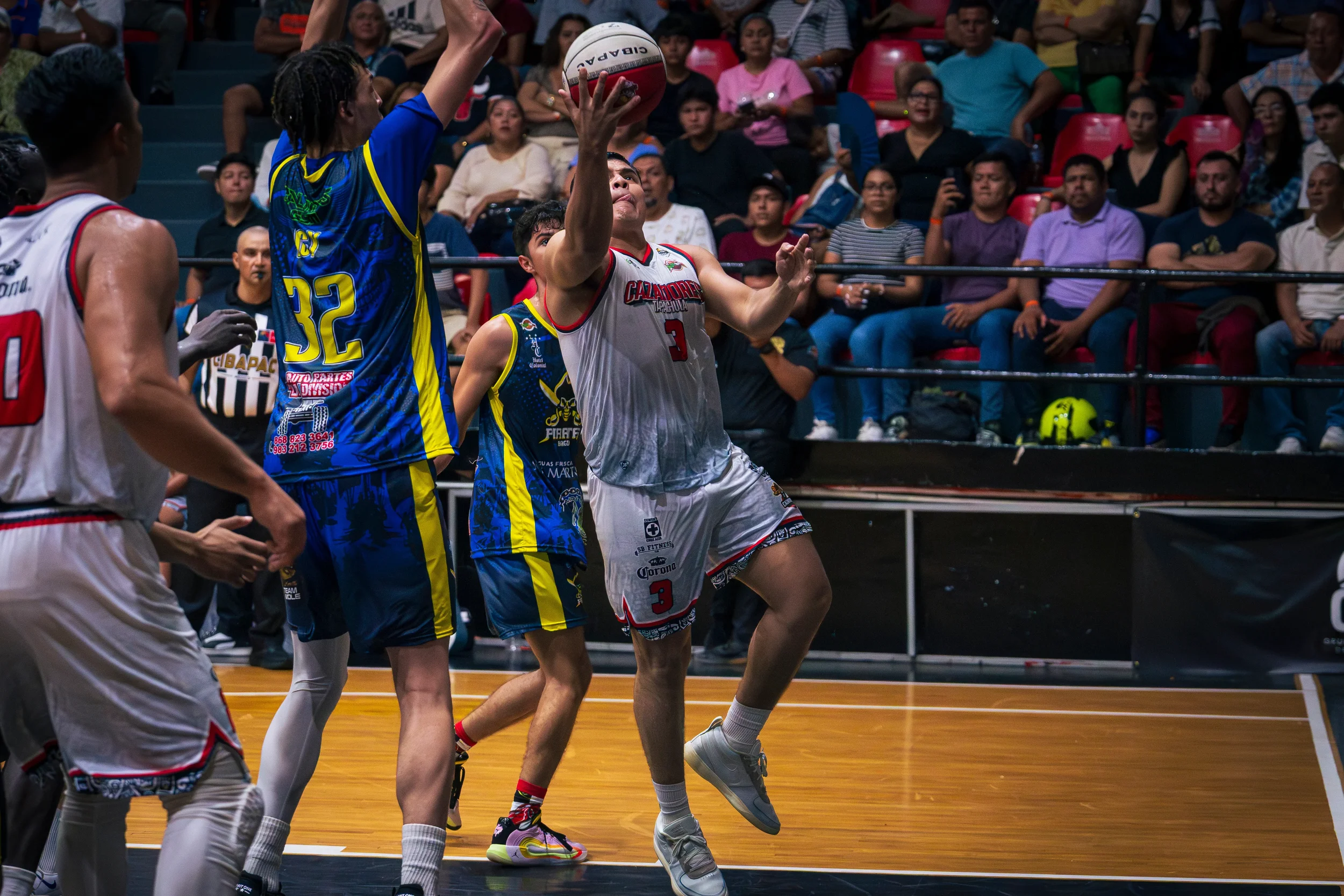 CAZ VS PIT _ J1 _ 15_08_25-53_11zon.webp