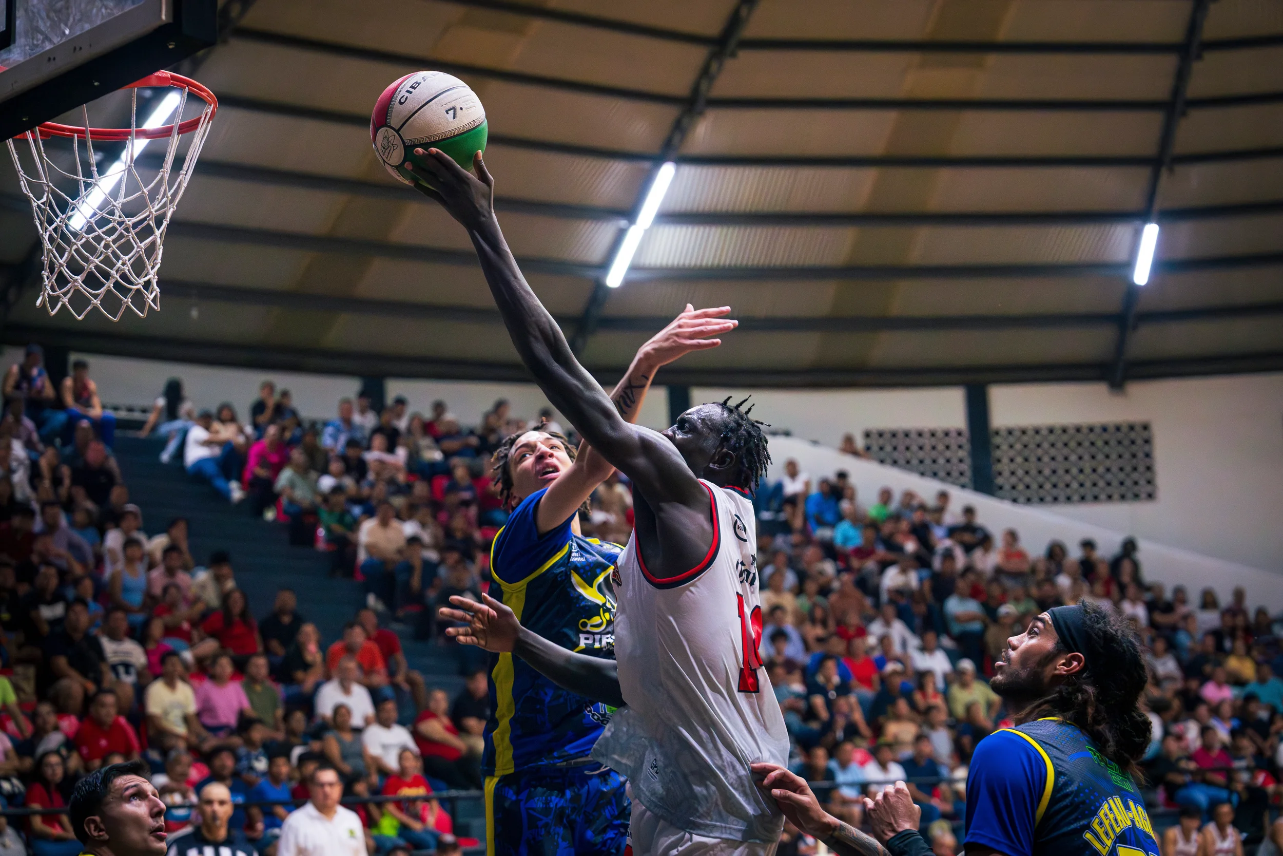 CAZ VS PIT _ J1 _ 15_08_25-46_11zon.webp