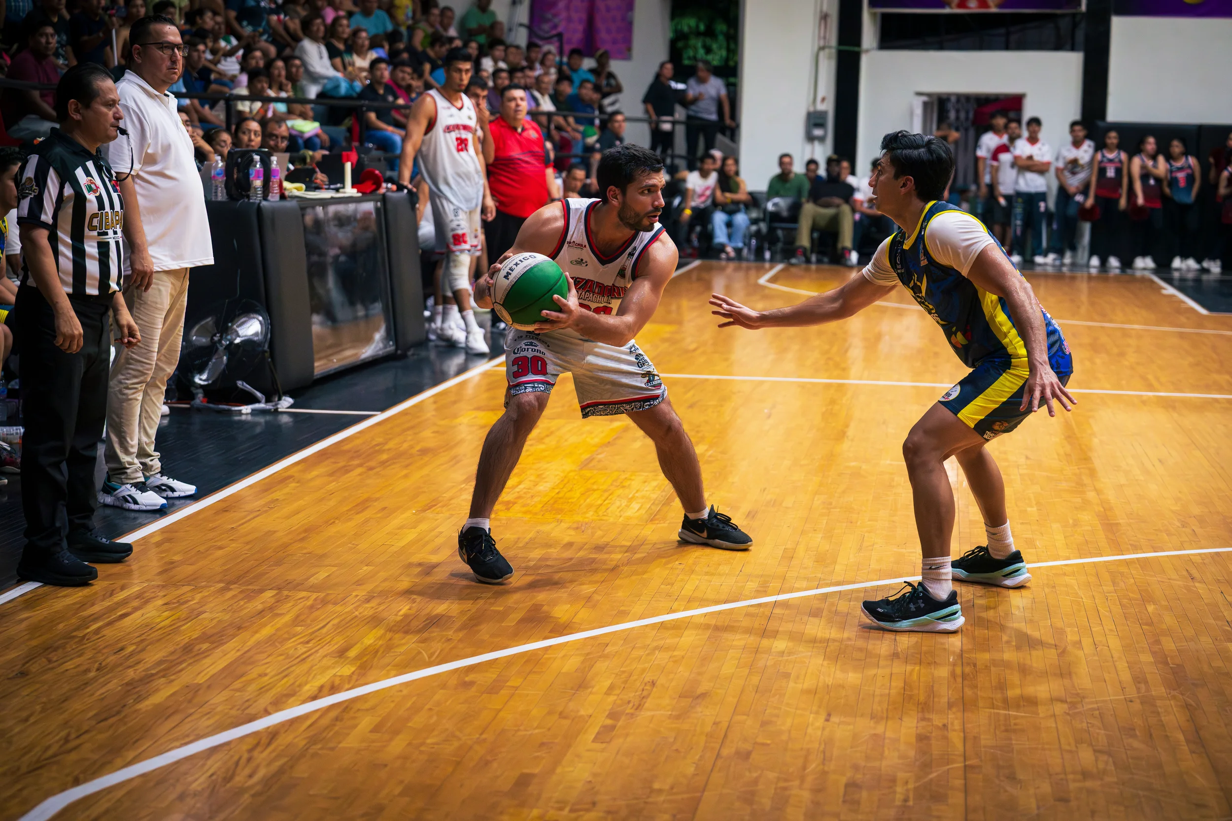 CAZ VS PIT _ J1 _ 15_08_25-23_11zon.webp