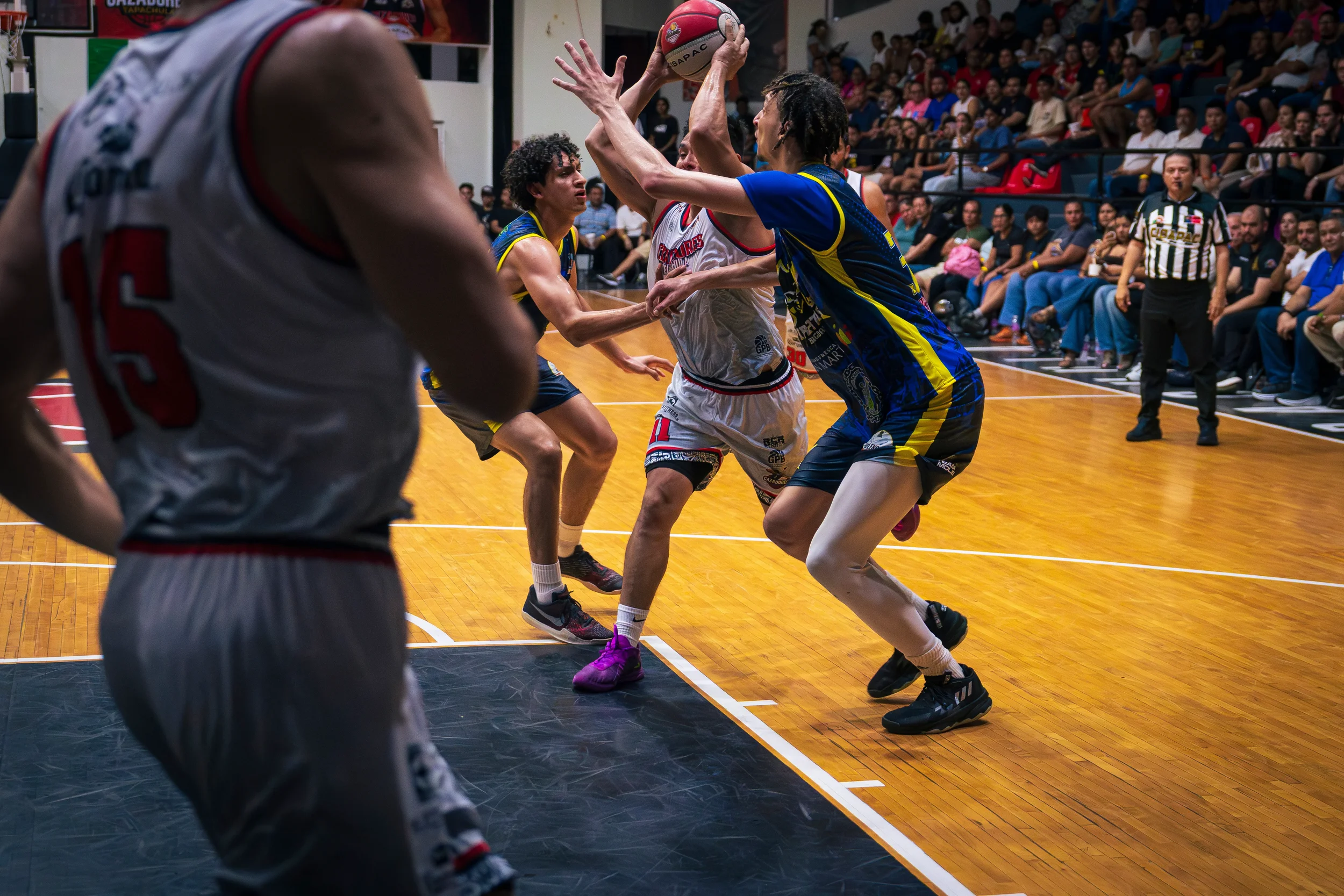 CAZ VS PIT _ J1 _ 15_08_25-29_11zon.webp
