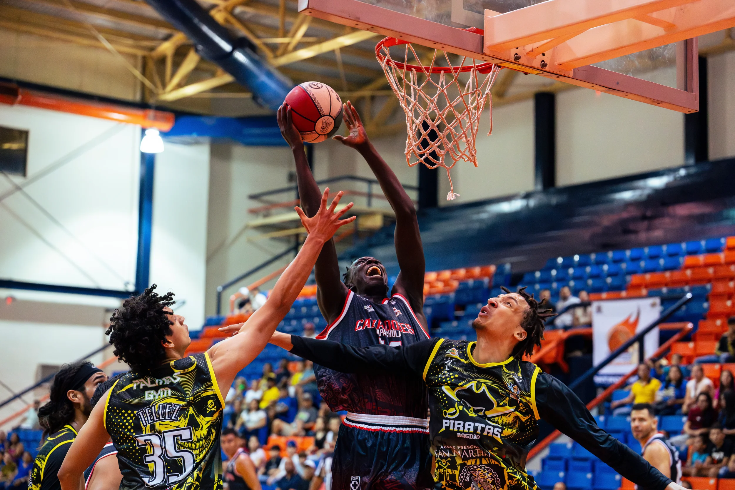 PIT VS CAZ _ JORNADA 6-113_11zon.webp