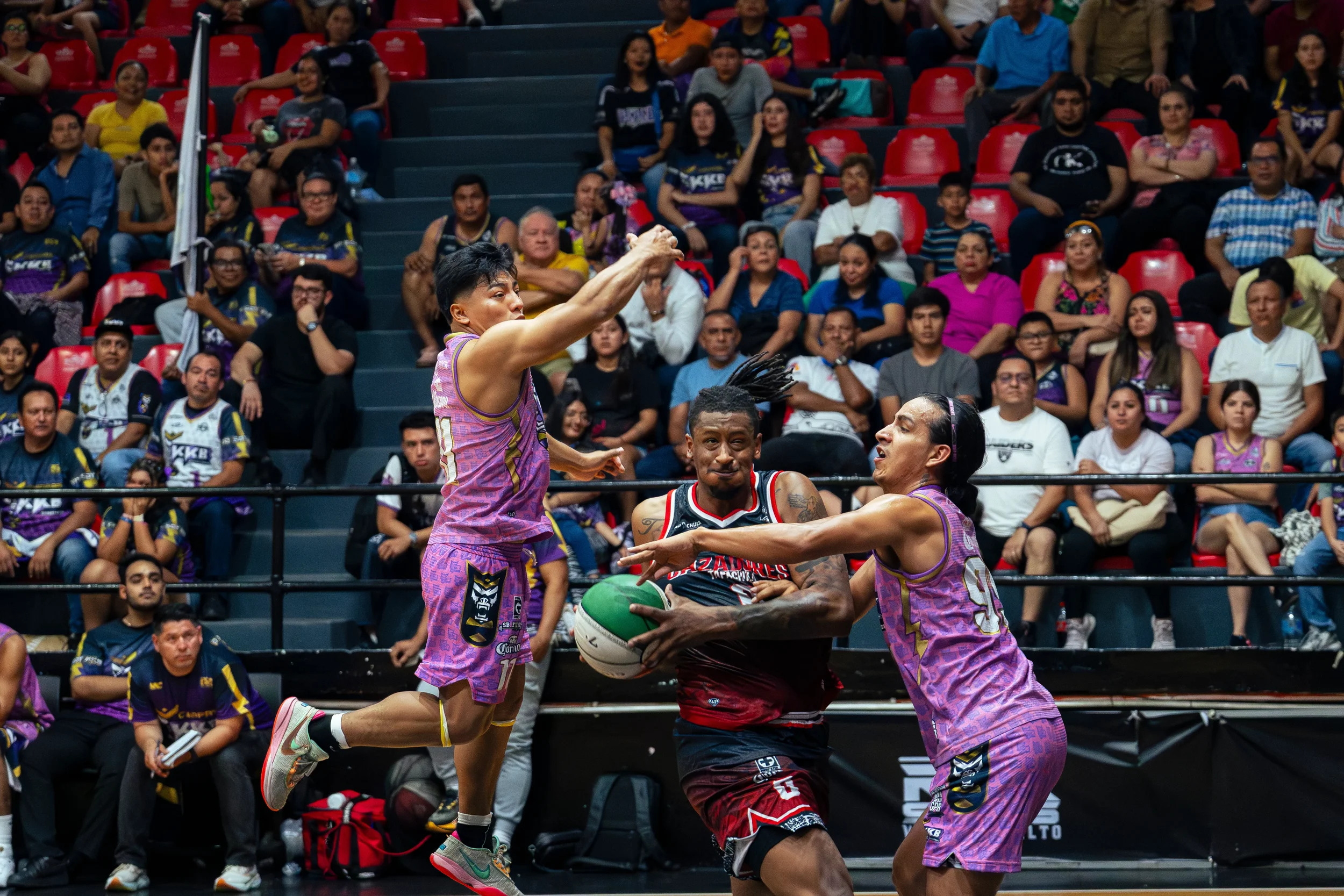 CAZ VS KKB _ J13-47_11zon.webp