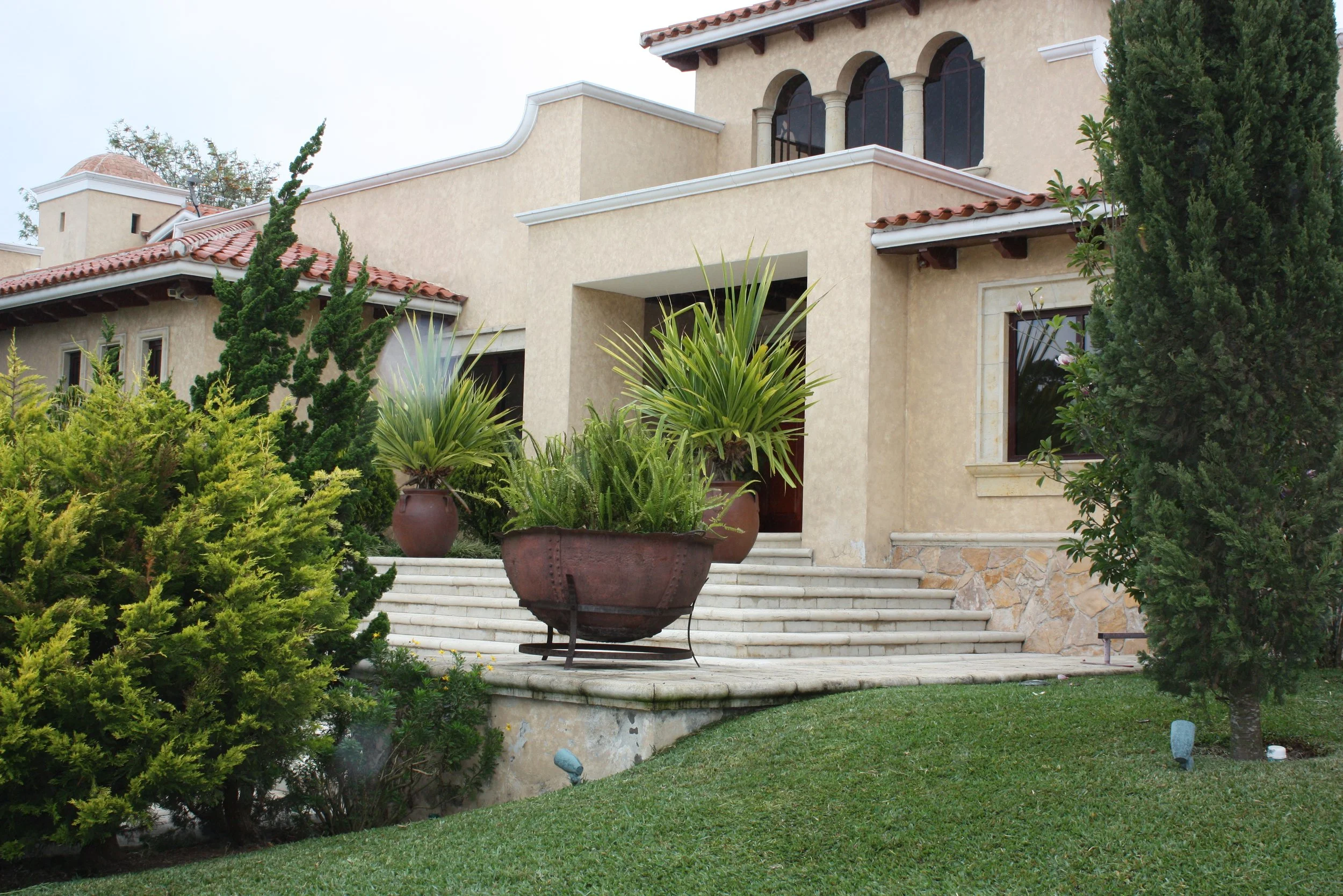 CASA SANI PINTURA Y MANT.JPG