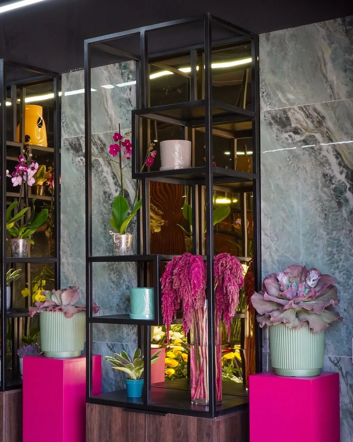 FLORISTERIA (herreria y carpinteria).jpg