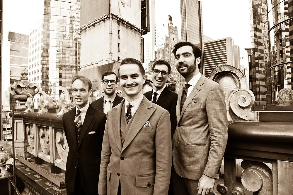 MIKE DAVIS & THE NEW WONDERS