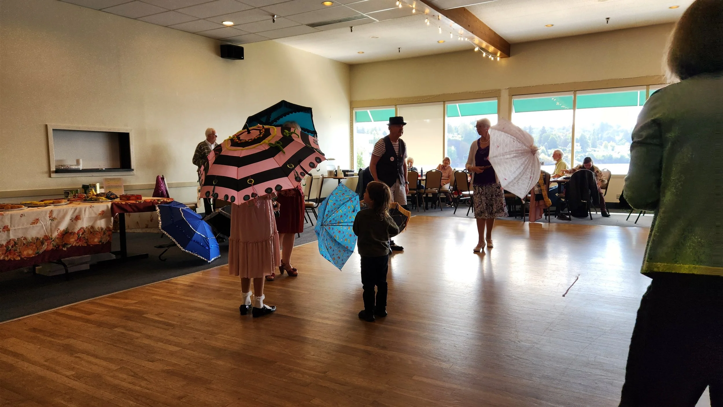 PSTJS Live music and dancing at our monthly event