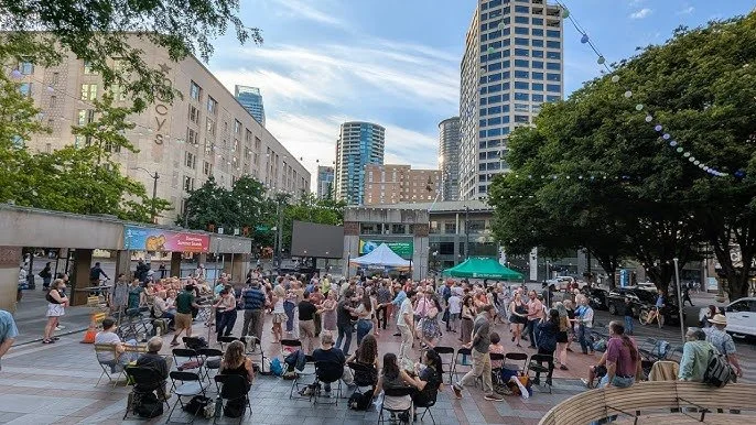 SWINGIN' IN THE RAIN