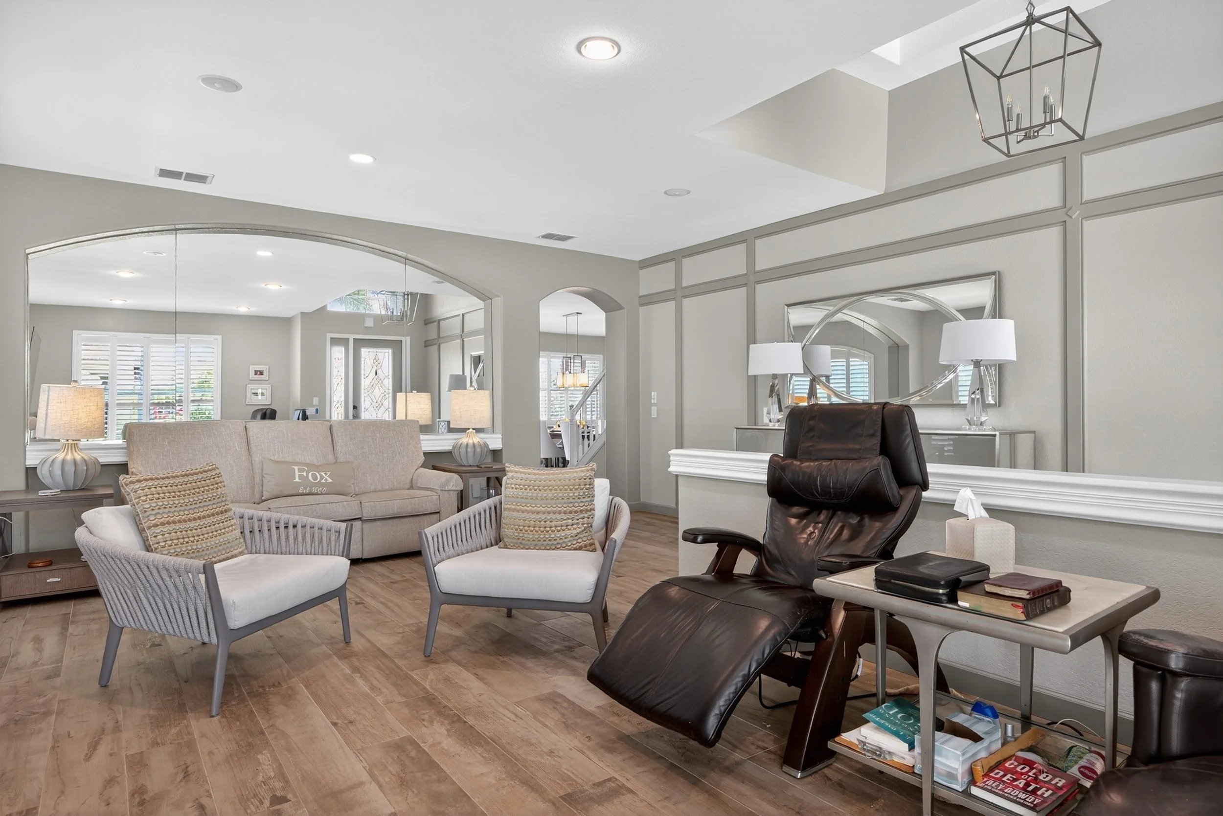 30a-2_Living_Room.jpg
