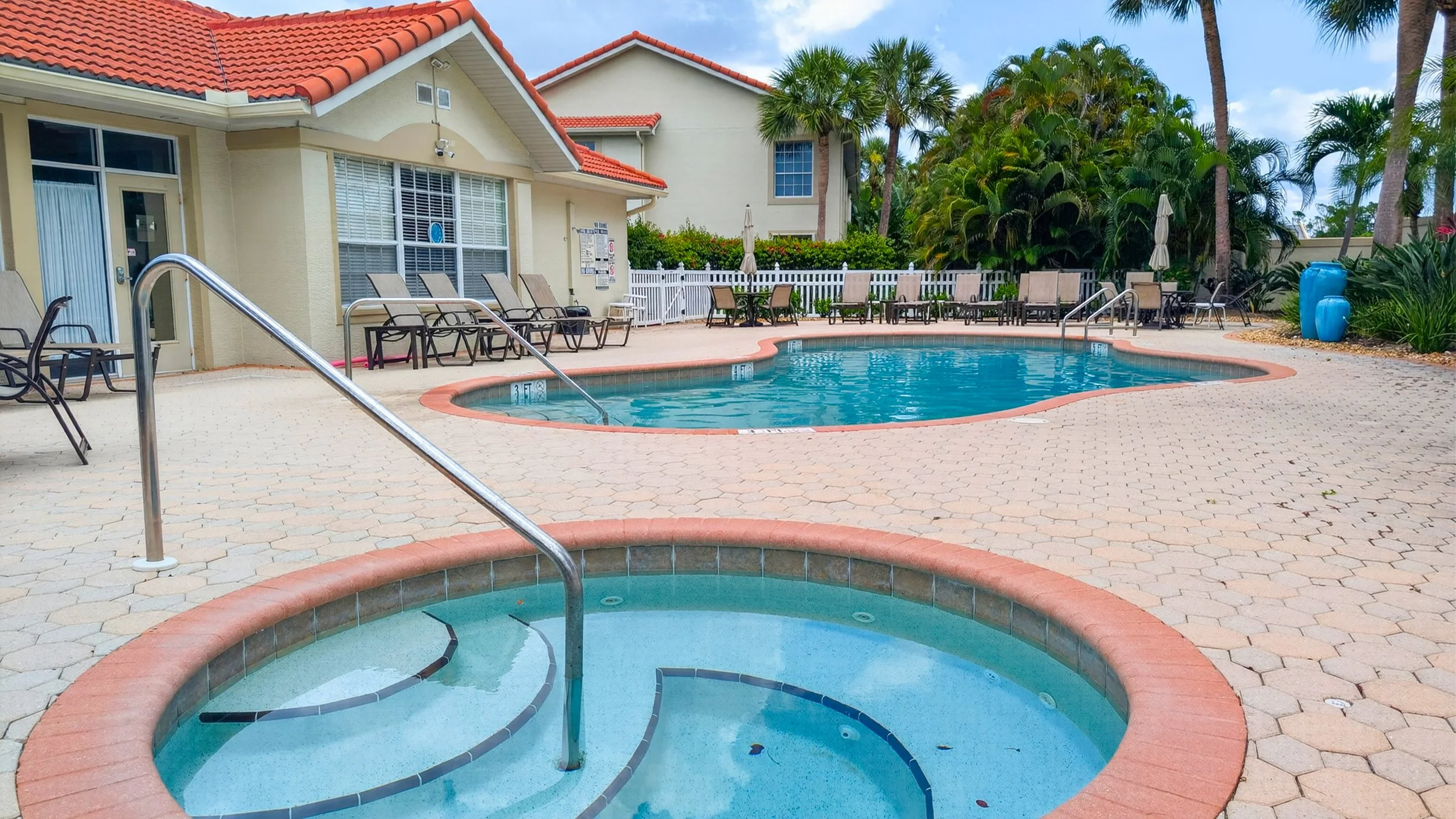 91a_Pool-1.jpg