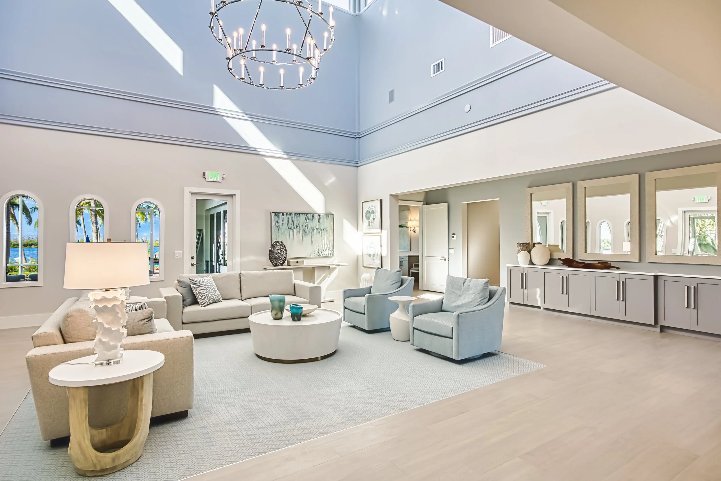 99_Clubhouse_Main_Lobby.jpg