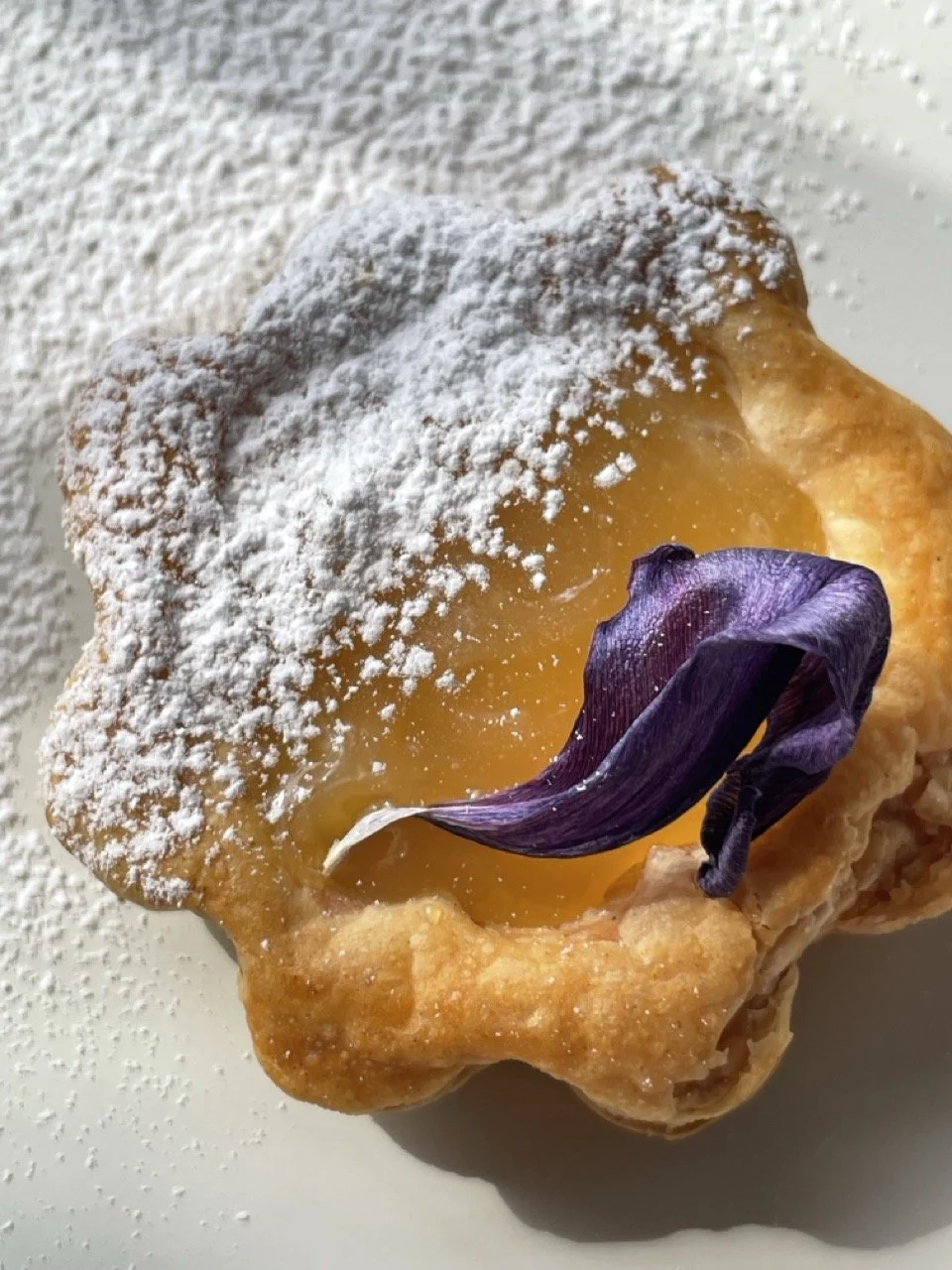 Lemon Curd Flower Tart (Pastries)