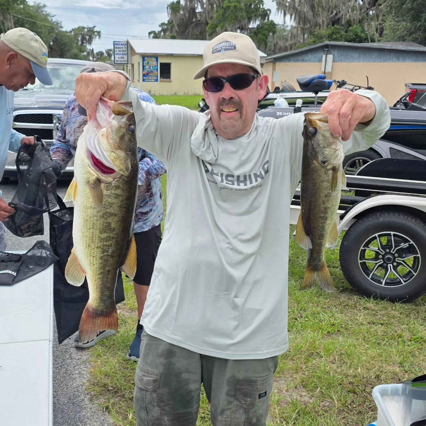 A hot August tournament is in the books. 

Our top three are...

1. Ed Mullins - 5  fish, 4.72lb Big Bass and 8.96lb total.

2 .A.J. Clare - 3  fish, with a 7.87lb total.

3. Steve Nease - 3 fish, with a 4.27lb total.

Information on next month's tou