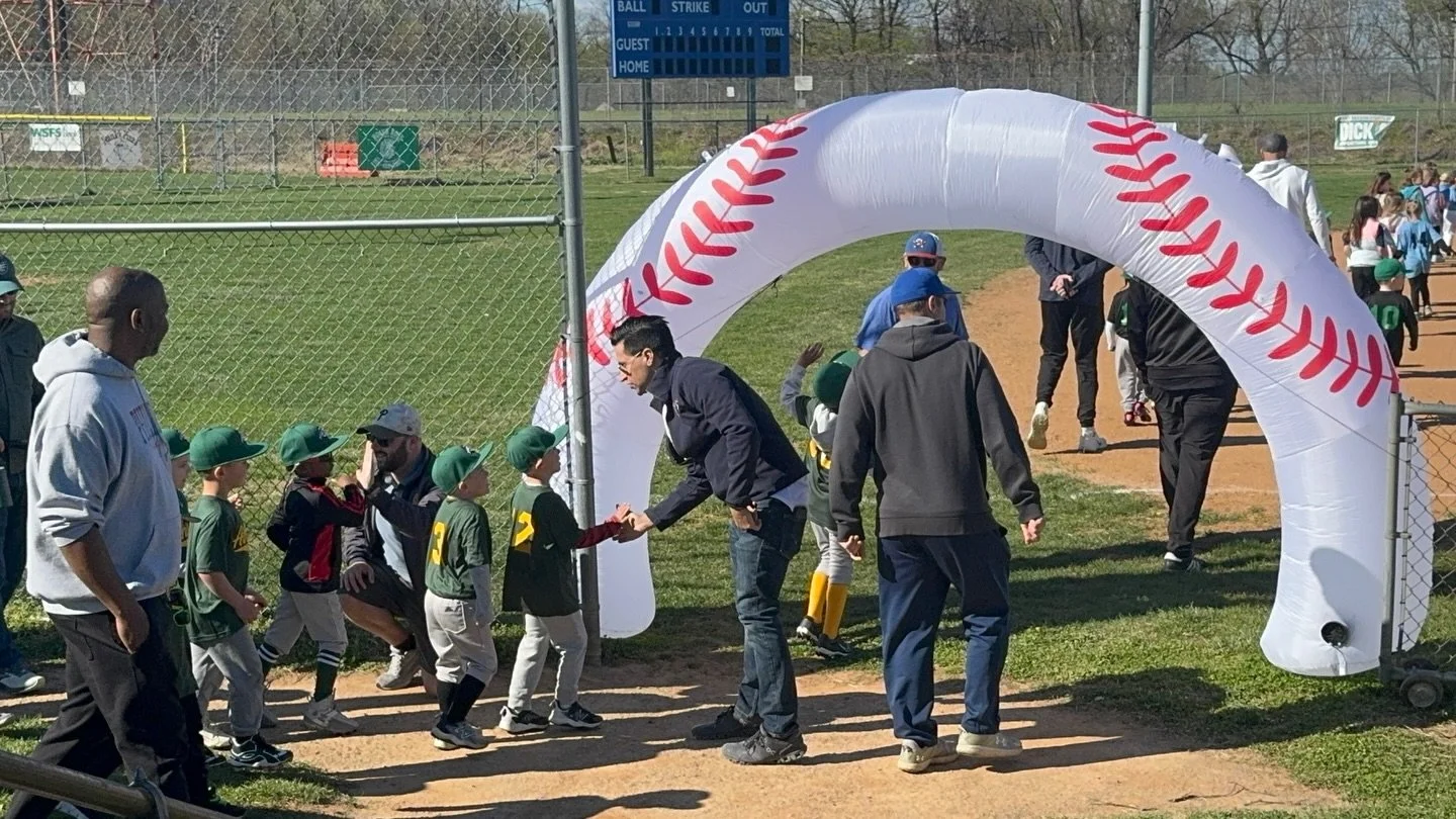 Thrilled this morning to greet the over 600 players for opening day at the 21st Ward Baseball!! And was honored to throw out the first pitch alongside Councilmember Curtis Jones!!